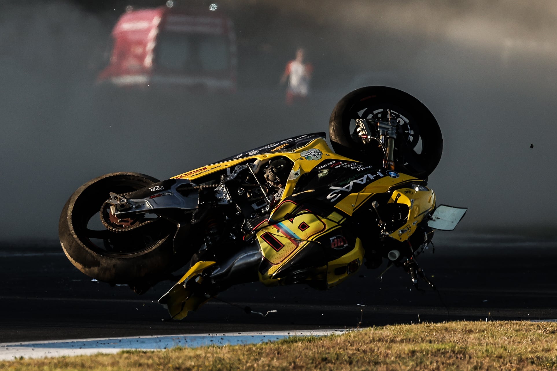 LRP Poland nie wystartuje w Bol d’Or? Ich motocykl jest całkowicie zniszczony