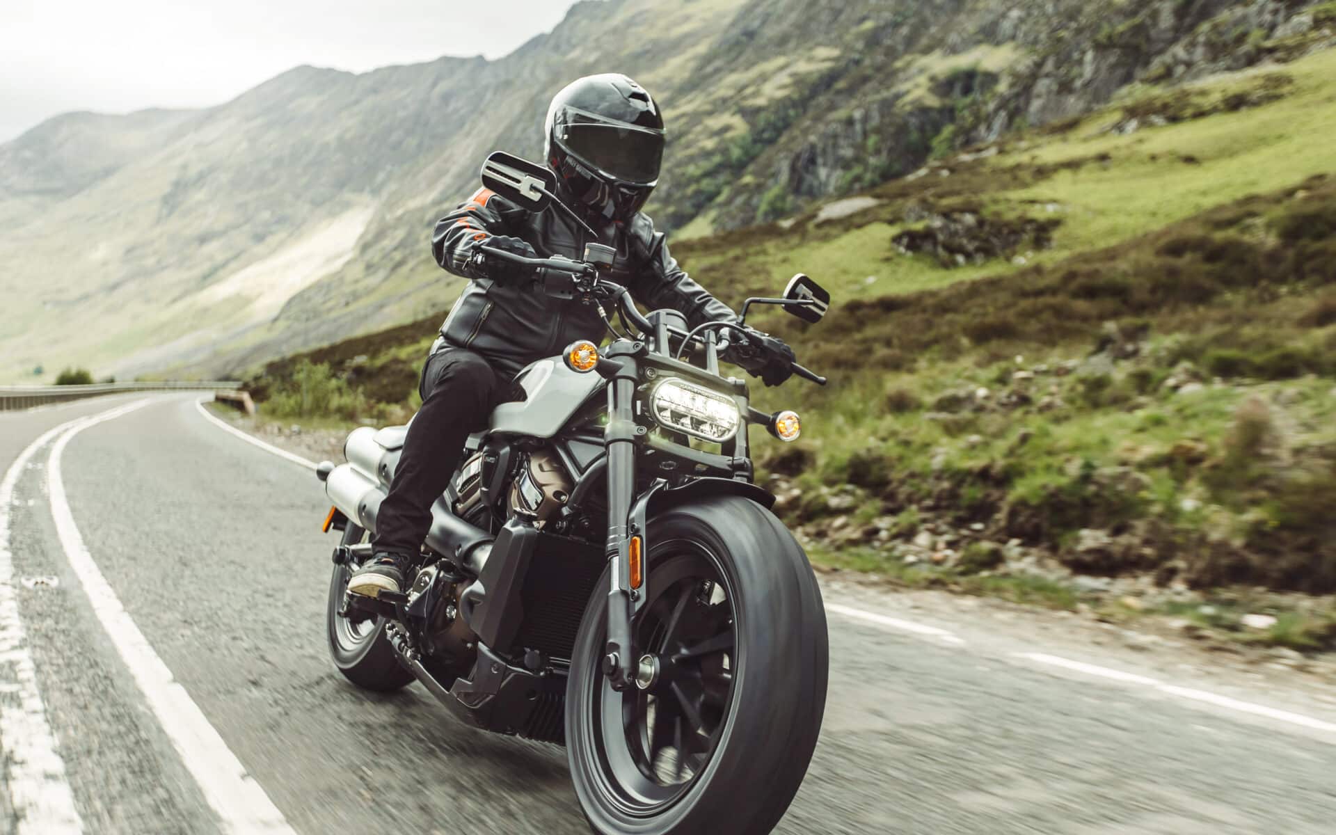 Harley-Davidson Sportster S 2021: Pierwszy motocykl tej serii ze zmiennymi fazami rozrządu!