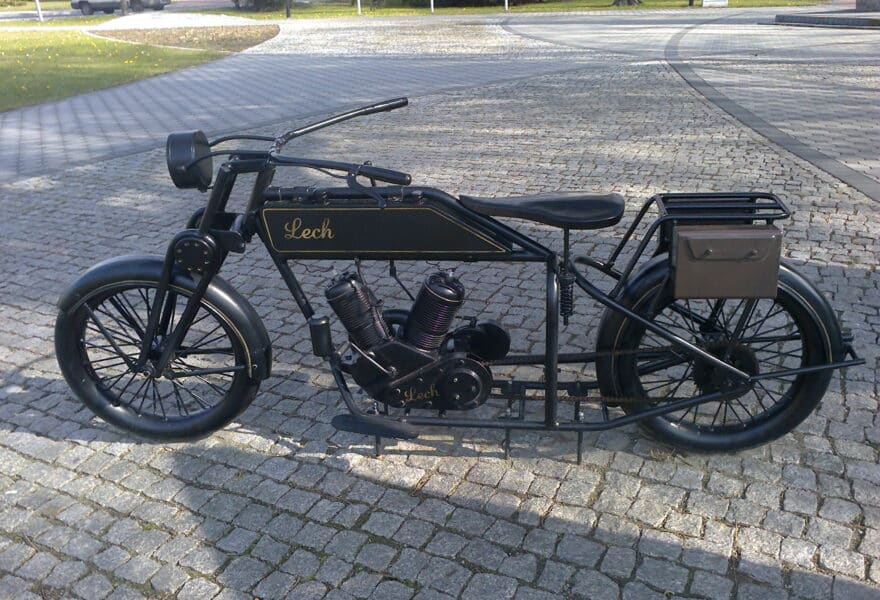 Pierwszy polski motocykl: Lech