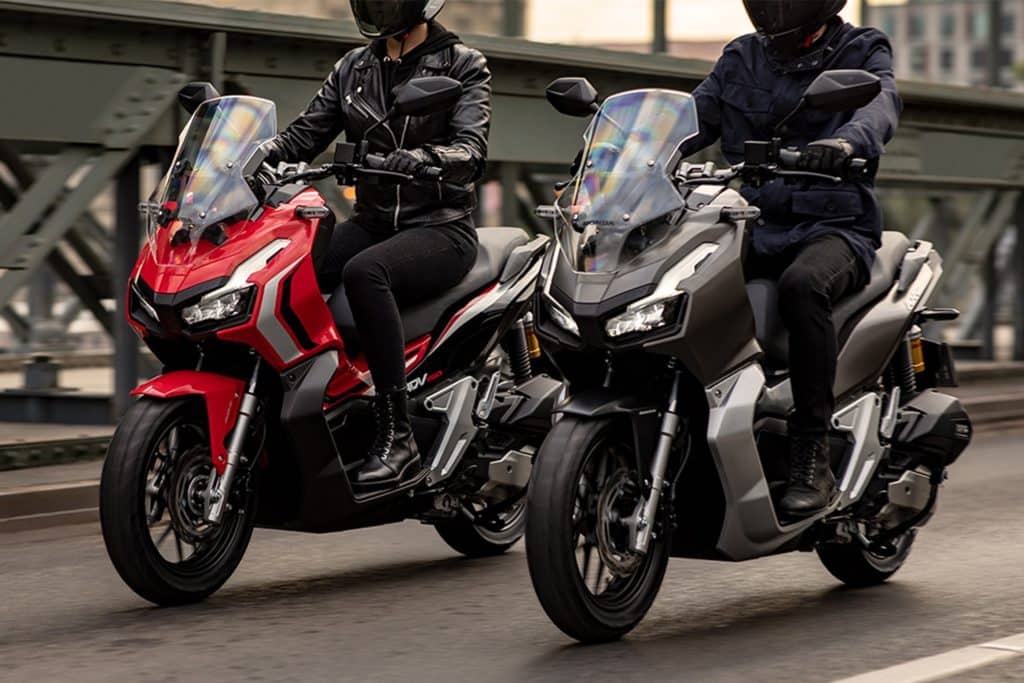 Honda ADV 350: przygodowy maxiskuter dla każdego?