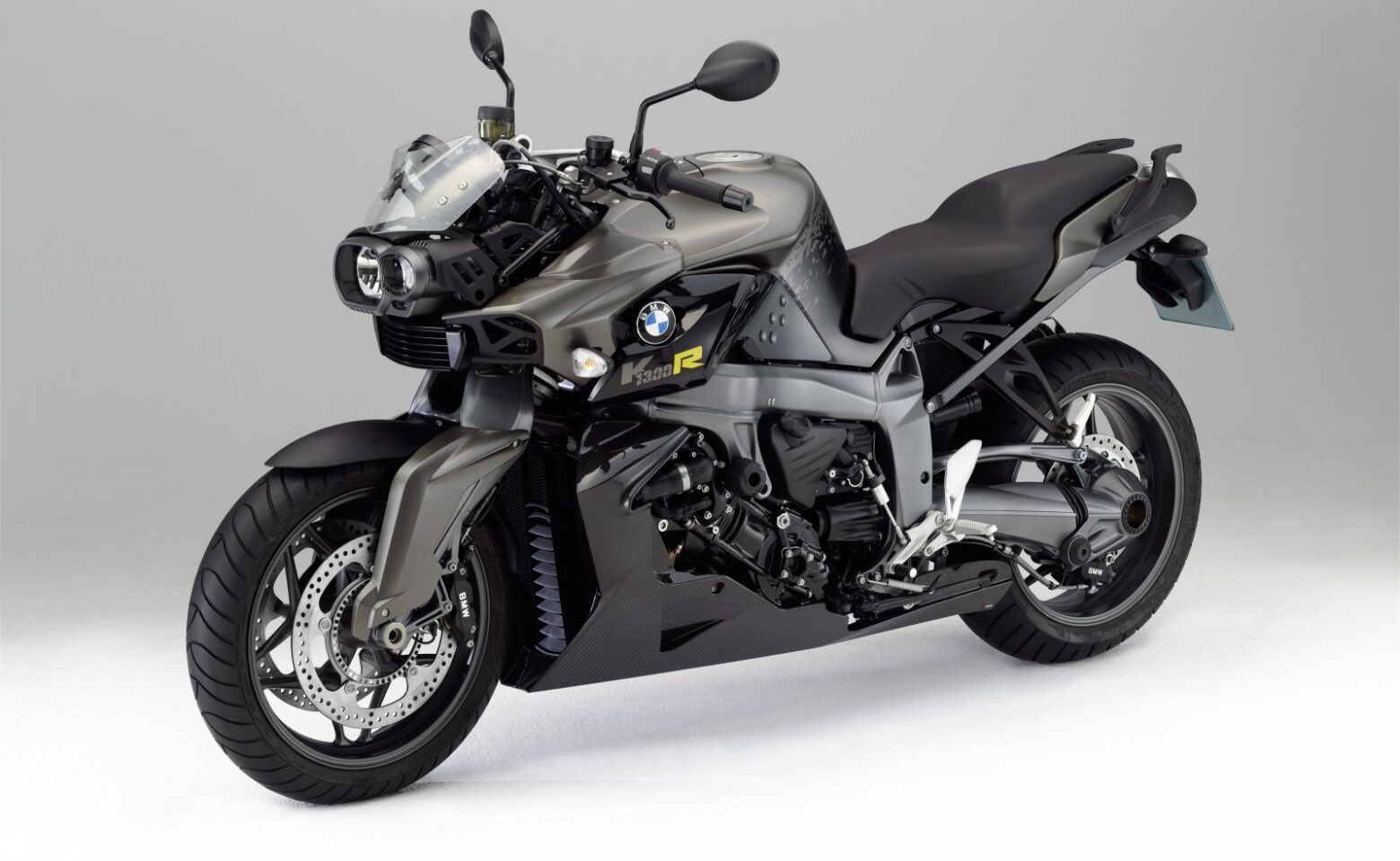 Kultowe, największe i najmocniejsze motocykle naked bike. Nasz ranking TOP5 power nakedów powyżej litra