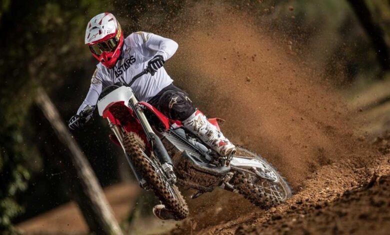 Elektryczny motocykl crossowy, który ma pobić wszystkie maszyny klasy MXGP: oto Stark Varg
