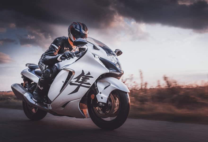 Tapety motocyklowe na telefon i komputer: Hayabyua