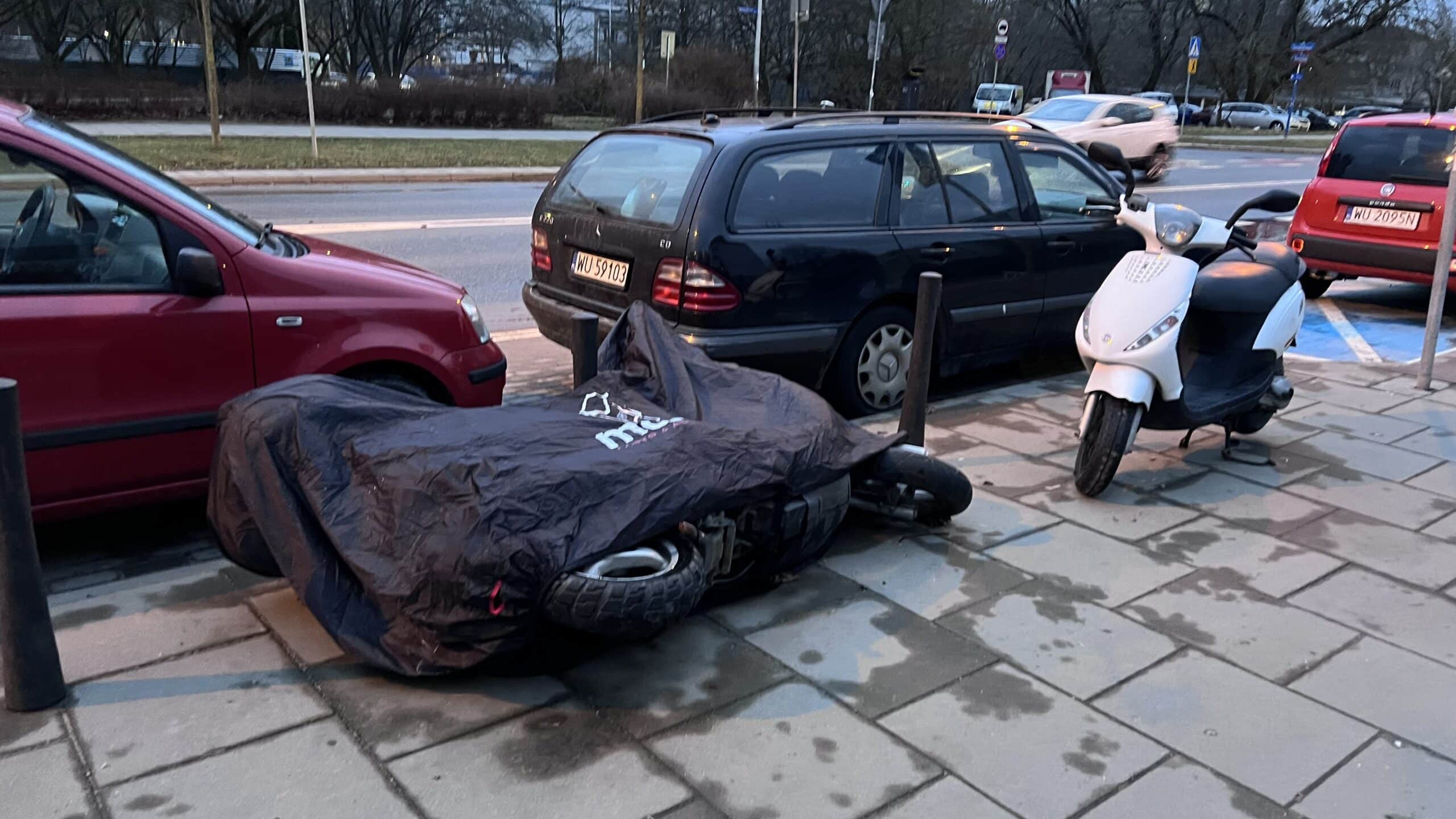 Tornado nad Polską. Dziesiątki motocykli zostało zniszczonych. Straty są ogromne