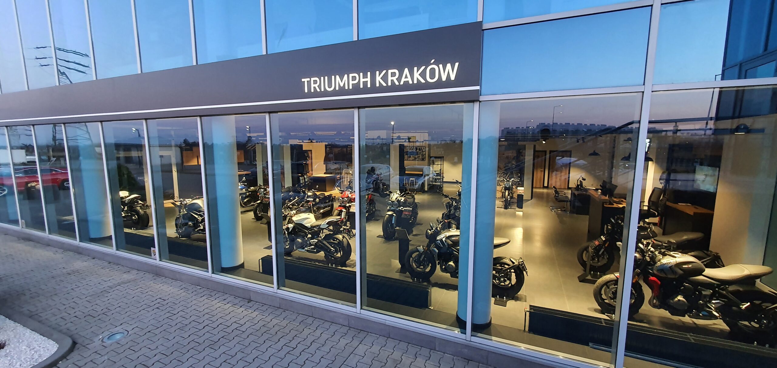 Triumph Motorcycles: nowy salon motocyklowy w Krakowie