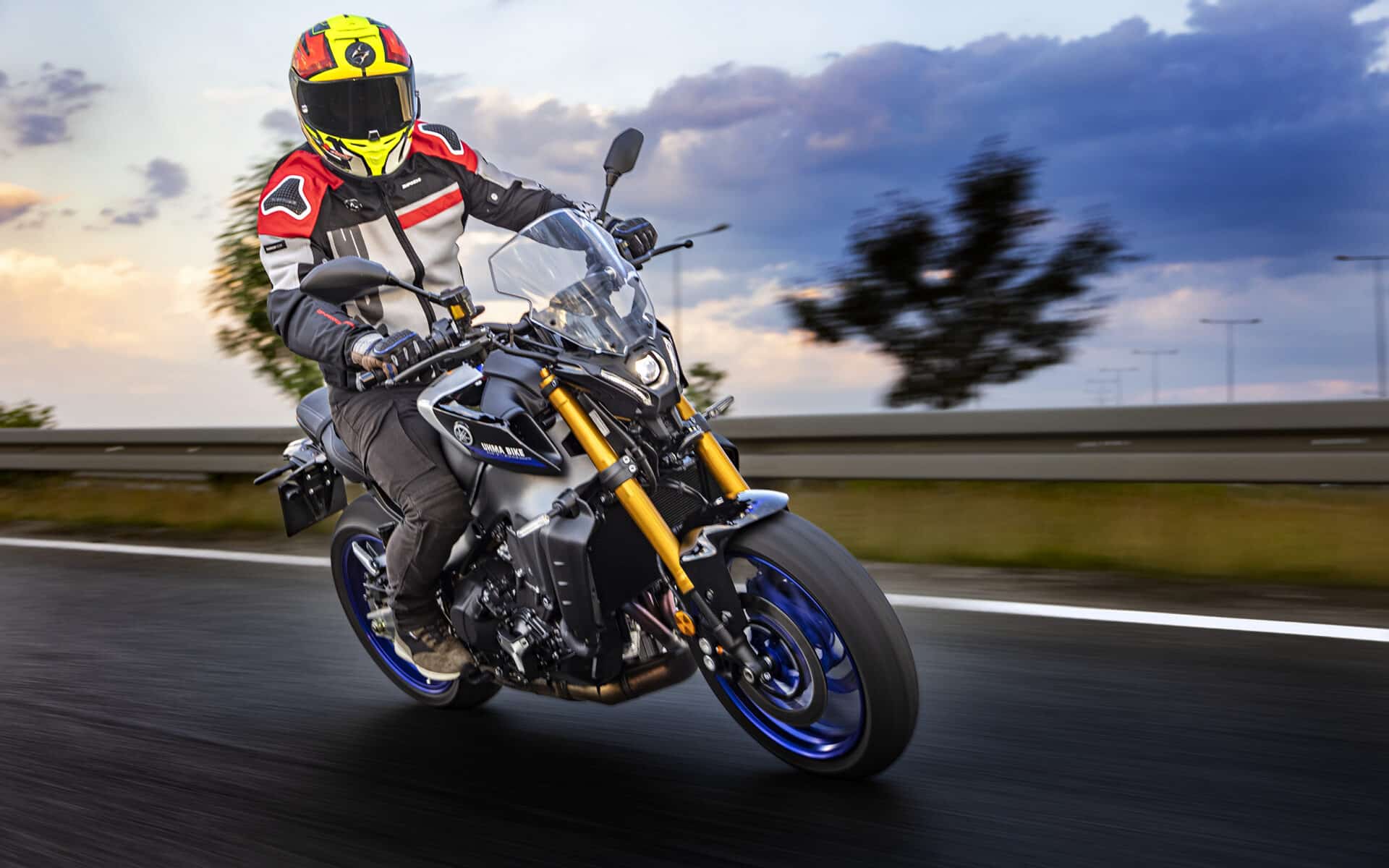 Yamaha MT-09 SP: o co chodzi w wersji SPecjalnej najlepiej sprzedającego się motocykla w klasie?