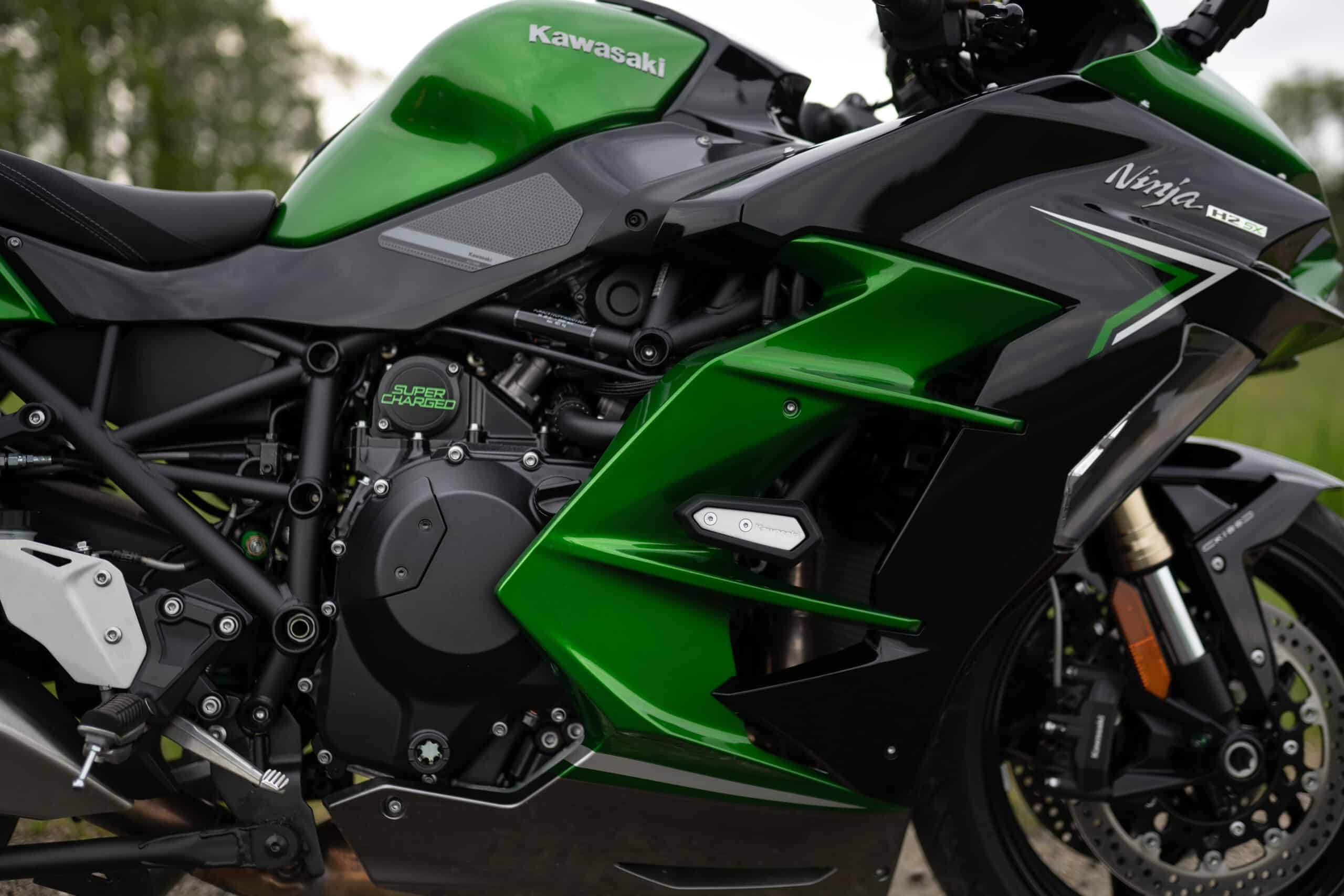 Kawasaki H2 SX