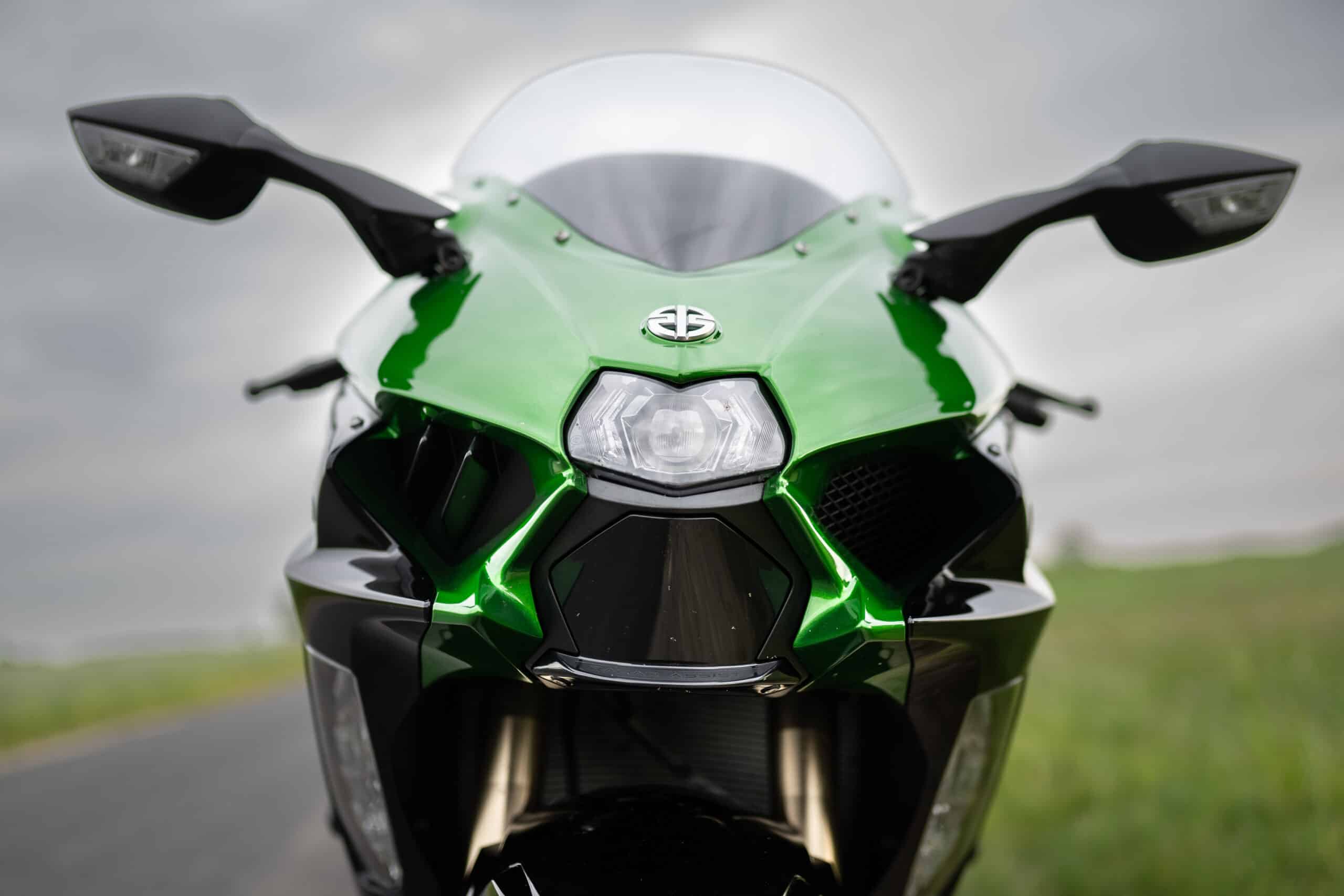 Kawasaki H2 SX