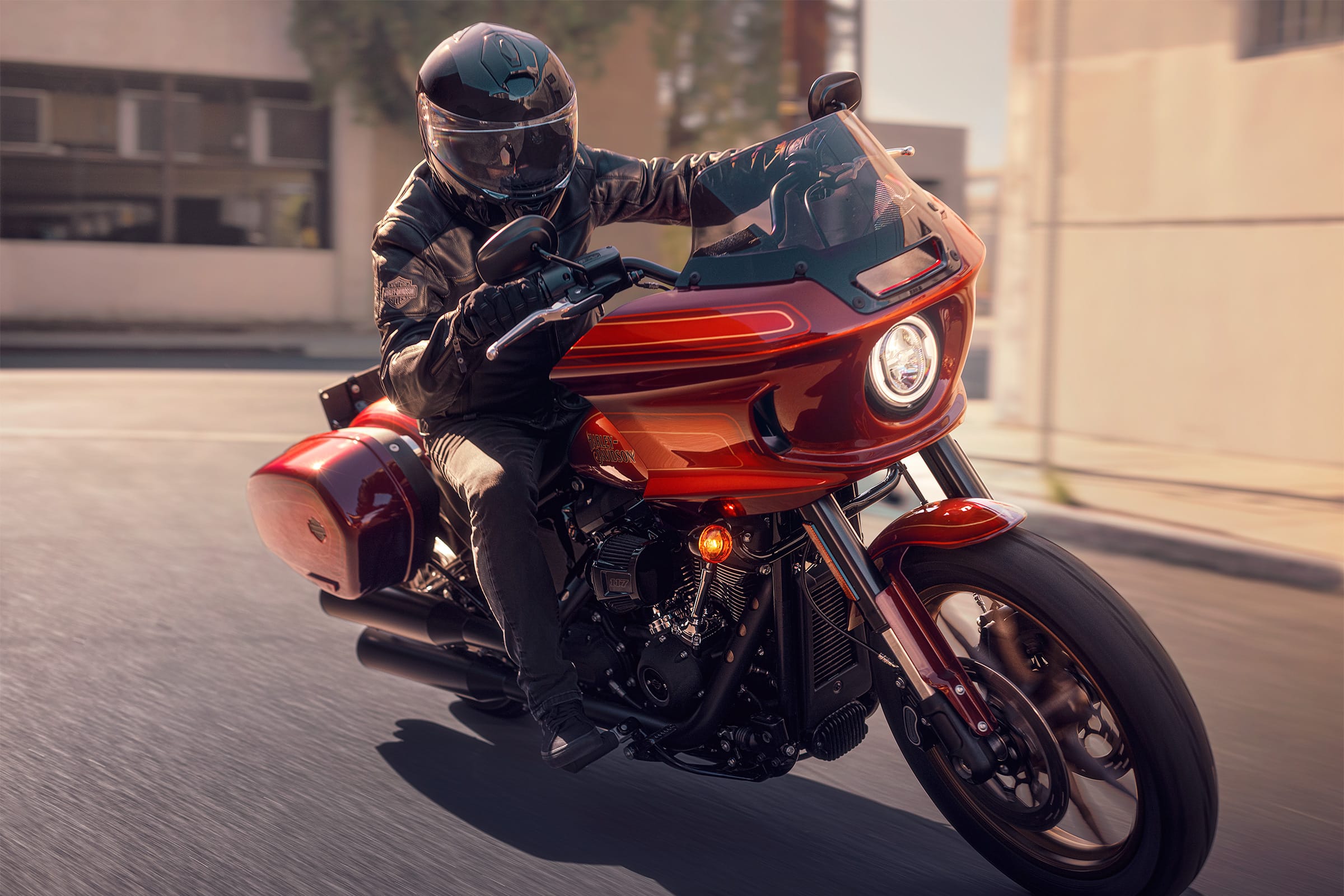 Harley-Davidson Low Rider El Diablo: najlepsi styliści poszli do piekła?