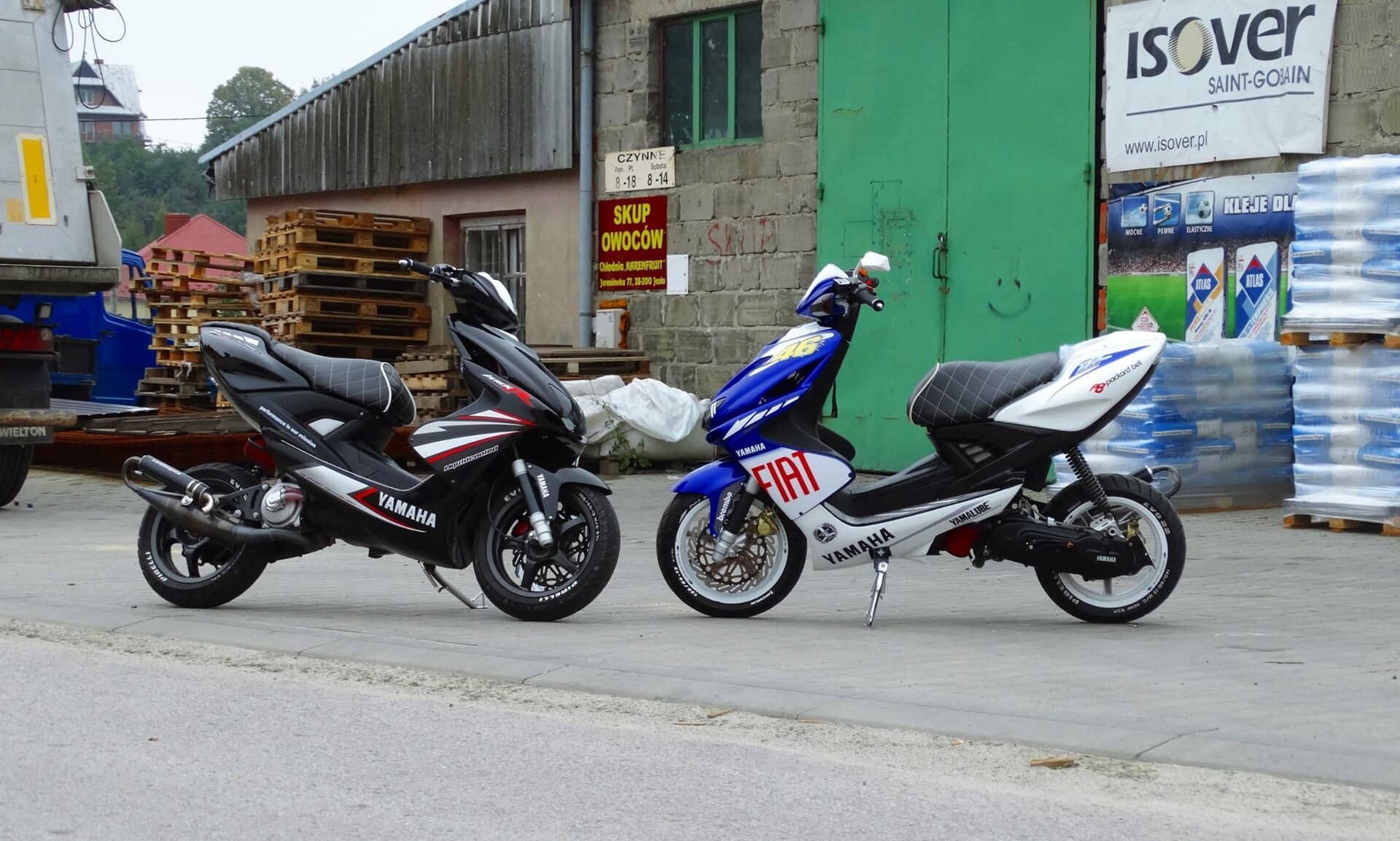 Yamaha Aerox 50 (1997-2012): Czy warto kupić używanego Aeroxa? [OPIS, DANE TECHNICZNE, WADY, ZALETY, PRĘDKOŚĆ MAKSYMALNA]