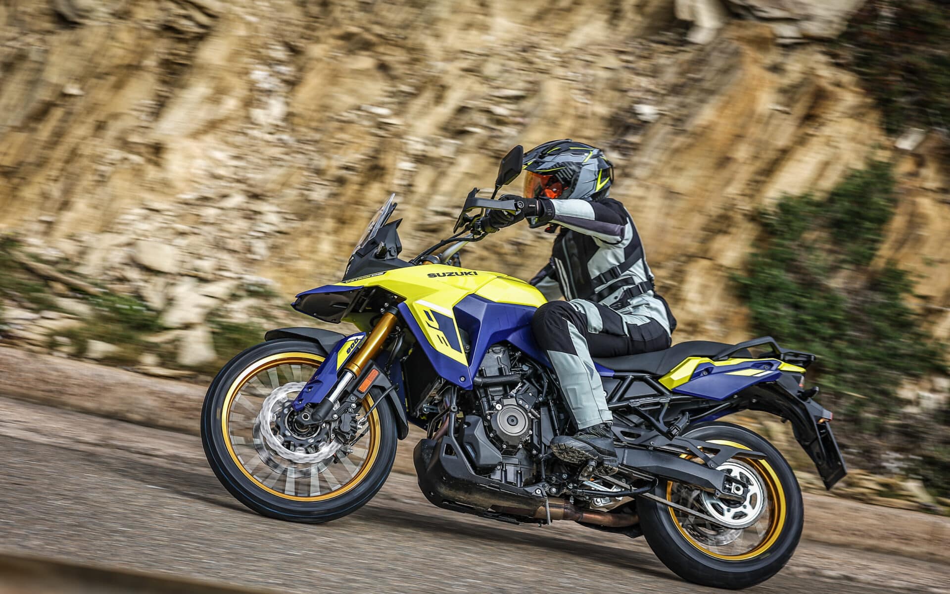 Nowy Salon motocykli Suzuki w Krakowie i mega premiery na otwarcie