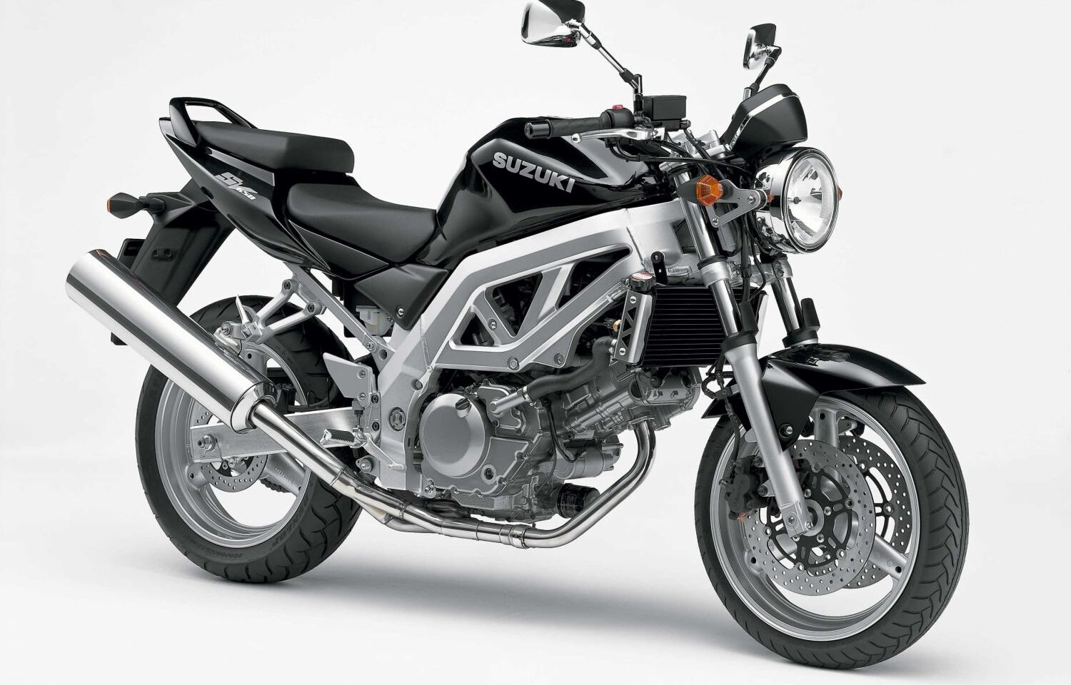 Za co pokochano ten motocykl? Używane Suzuki SV 650 (Opinie, wady, zalety, dane techniczne)