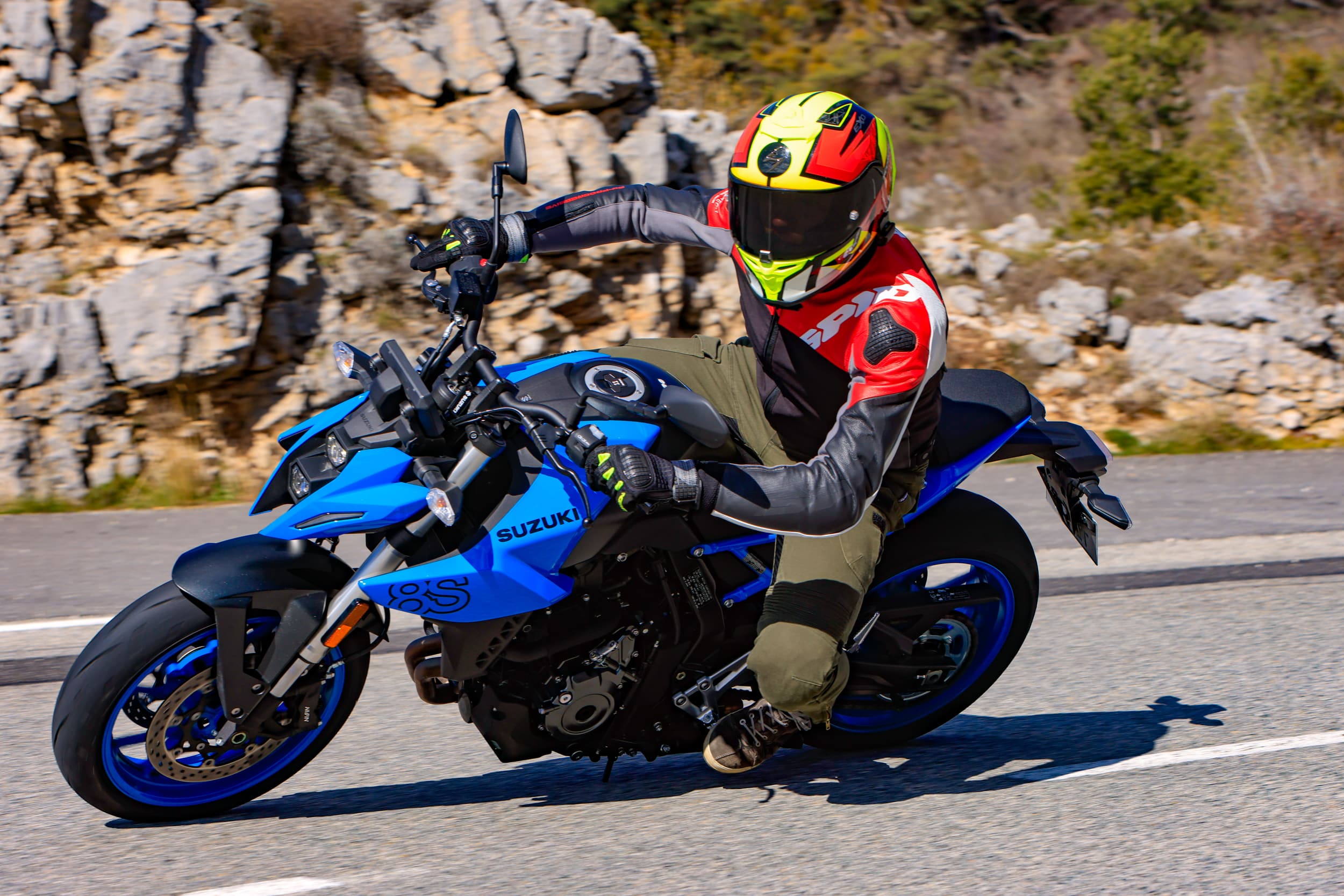 Nowe Suzuki GSX-8S: Nie tego się spodziewałem [cena, zdjęcia, wideo, dane techniczne]