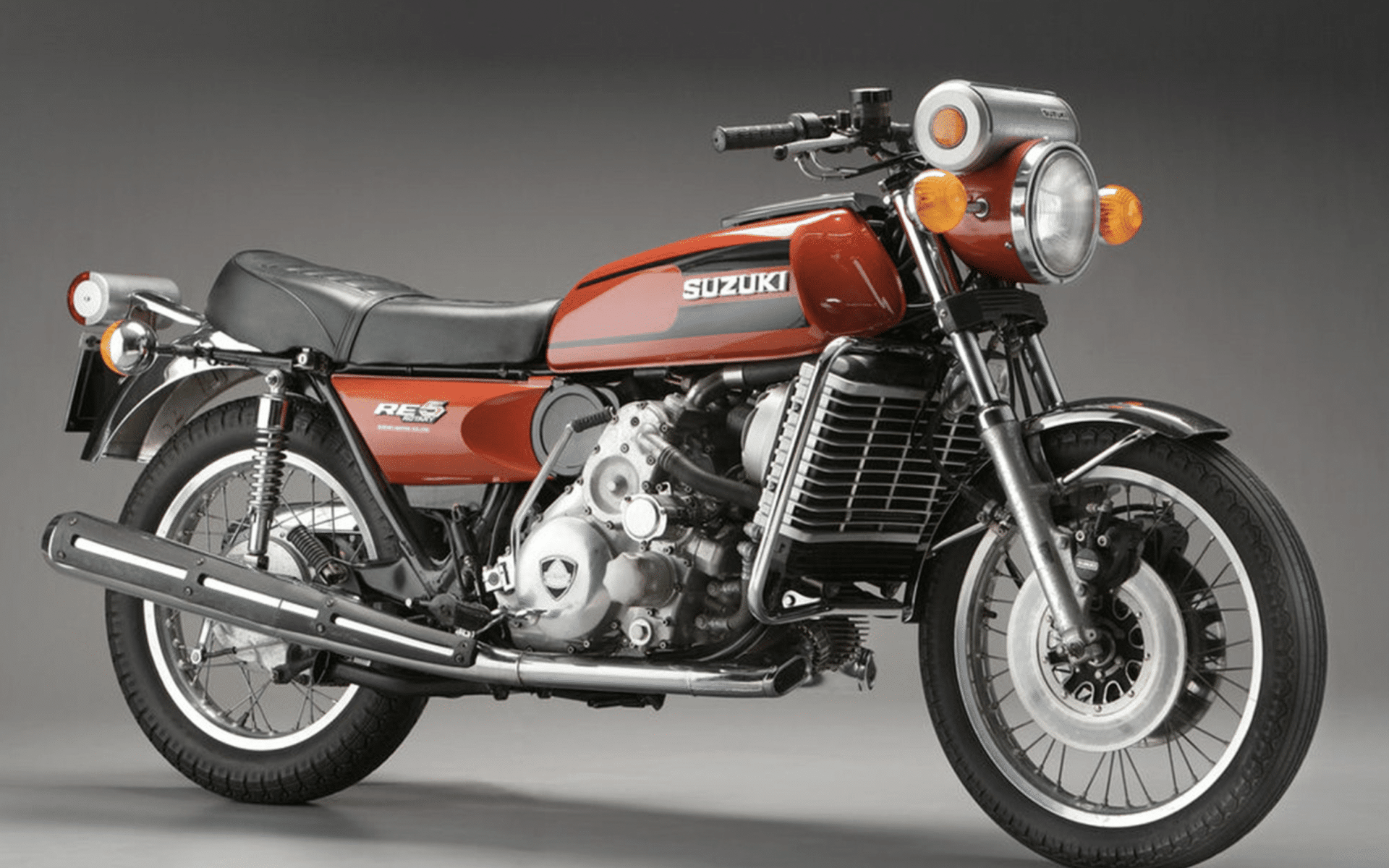 Najbardziej skomplikowany motocykl świata. Suzuki RE5 – Historia, zdjęcia, dane techniczne, opinia, wady i zalety