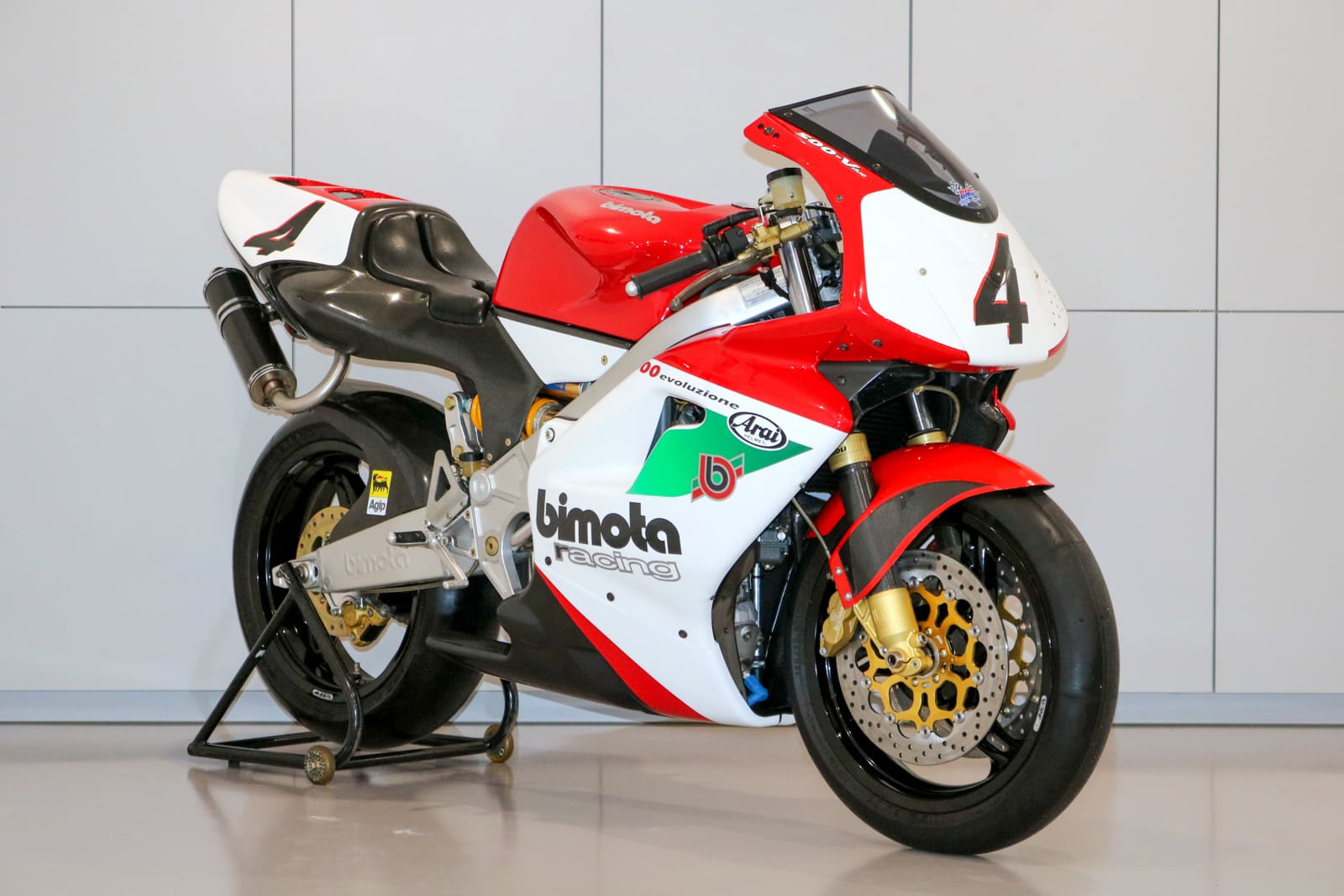 Bimota 500 V-Due – tak niesamowita, że skazana na porażkę. Historia, zdjęcia, informacje, dane techniczne, opinie