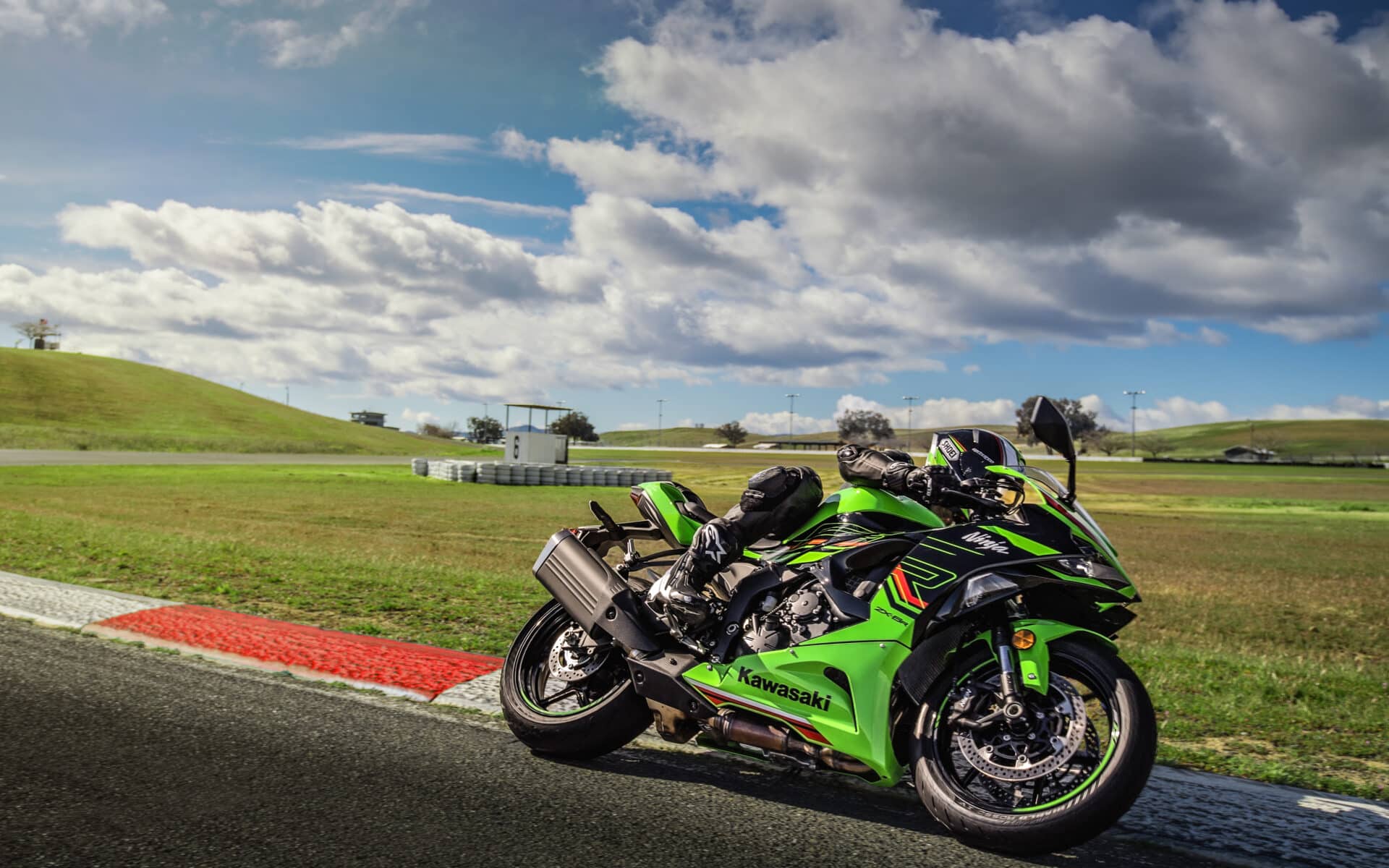 Ninja 600 powraca ostra jak nigdy