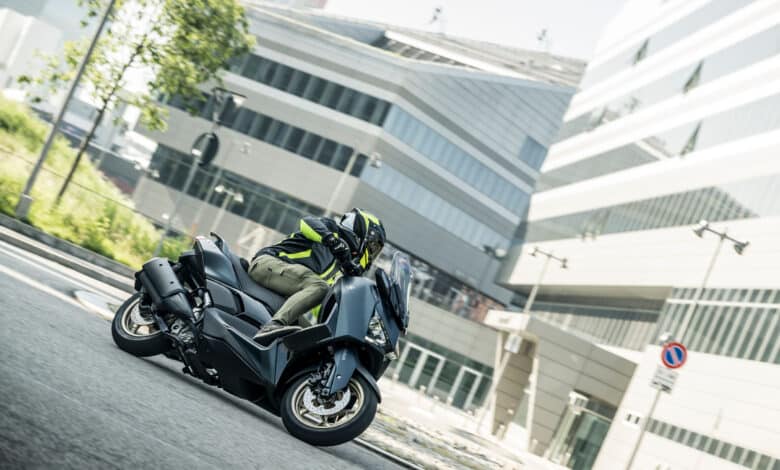 Yamaha XMAX 300