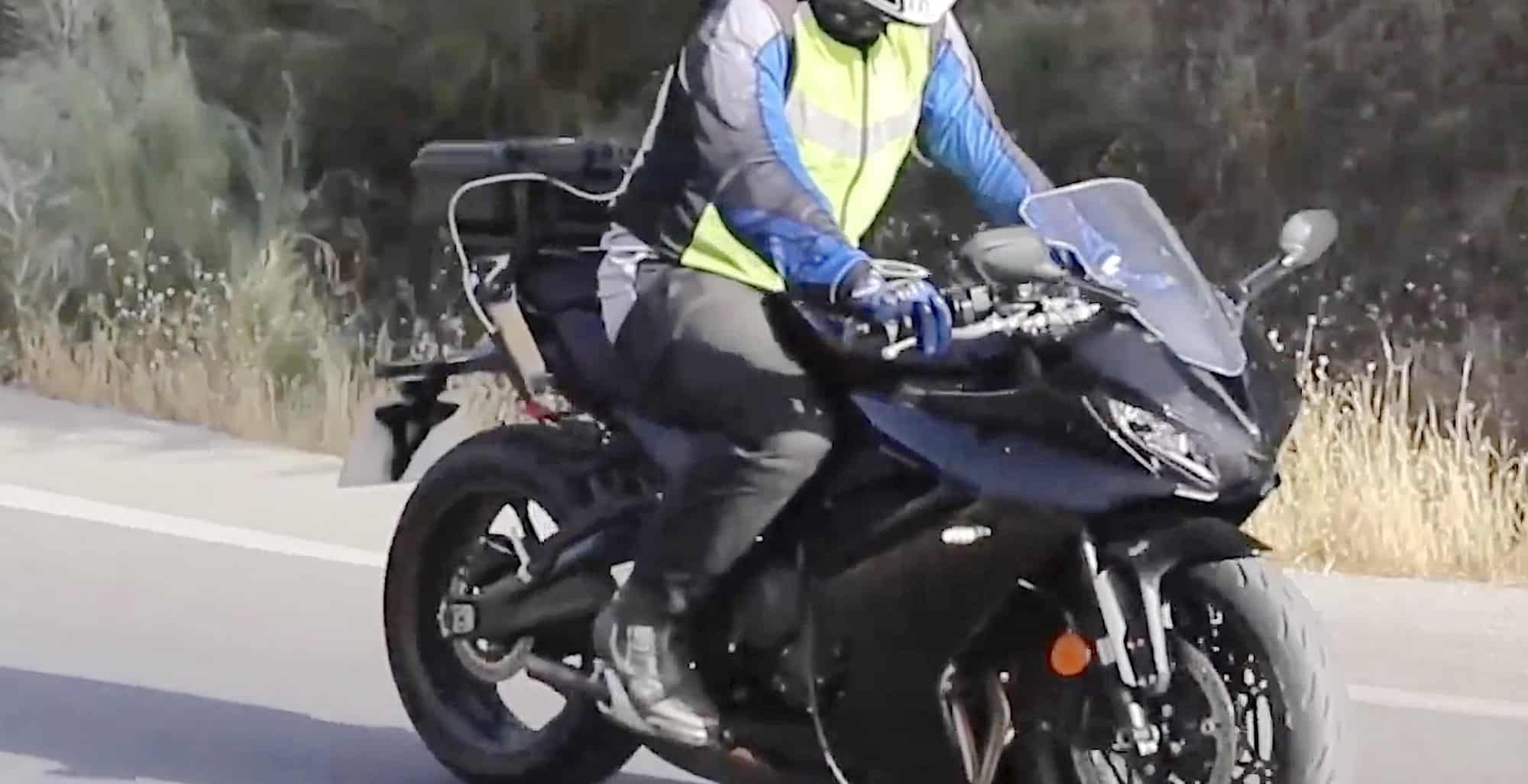 Szykuje się wielki powrót Triumpha Daytona – bazą nie będzie jednak Street Triple 765