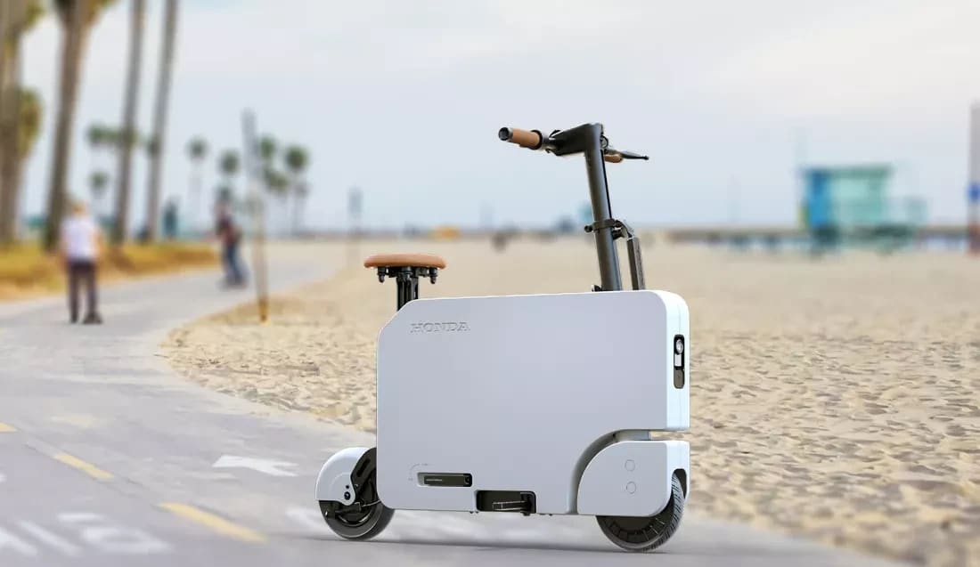 Była spalinowa Honda Motocompo, a teraz jest Motocompacto z napędem elektrycznym – czy bezszelestnie oznacza lepiej?
