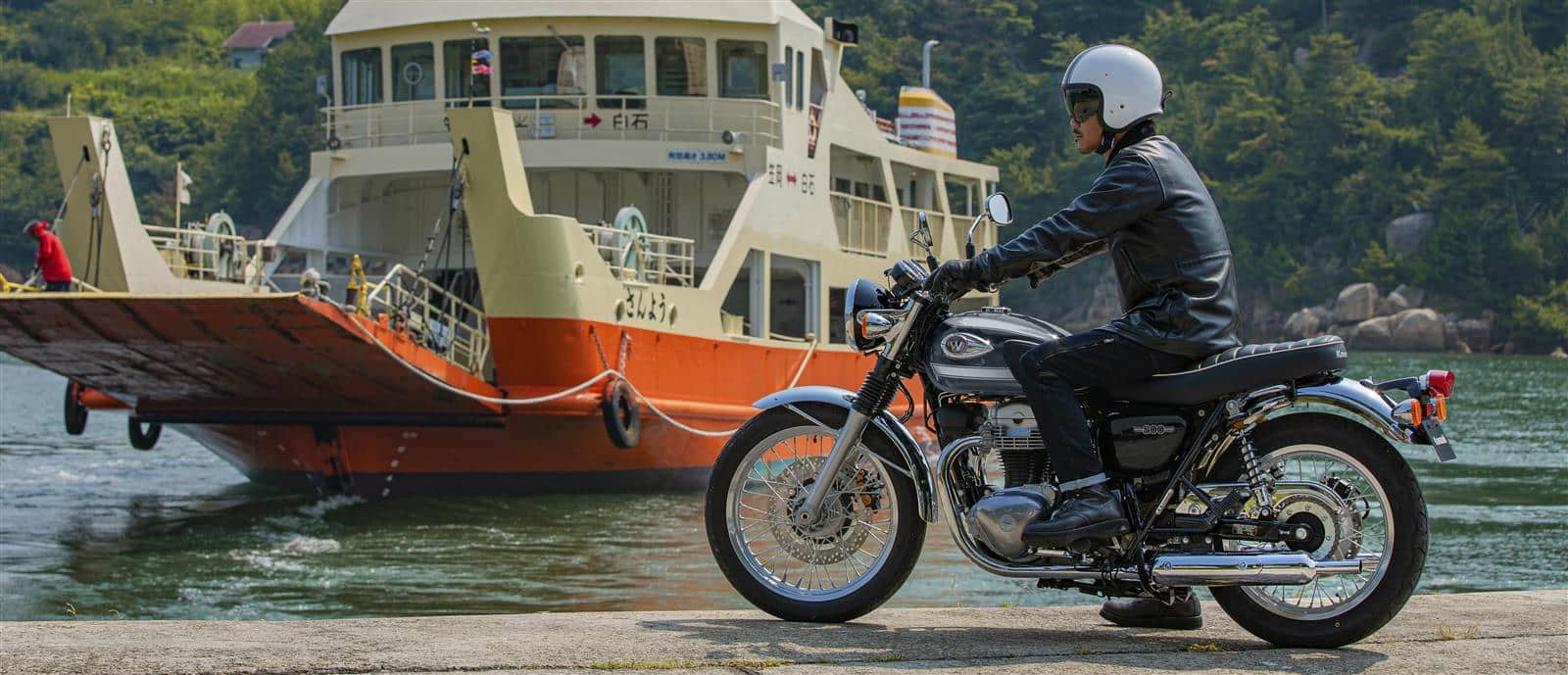 Kawasaki W 800 – retro klasyk po japońsku [DANE TECHNICZNE, OPIS, WADY, ZALETY, ZDJĘCIA]