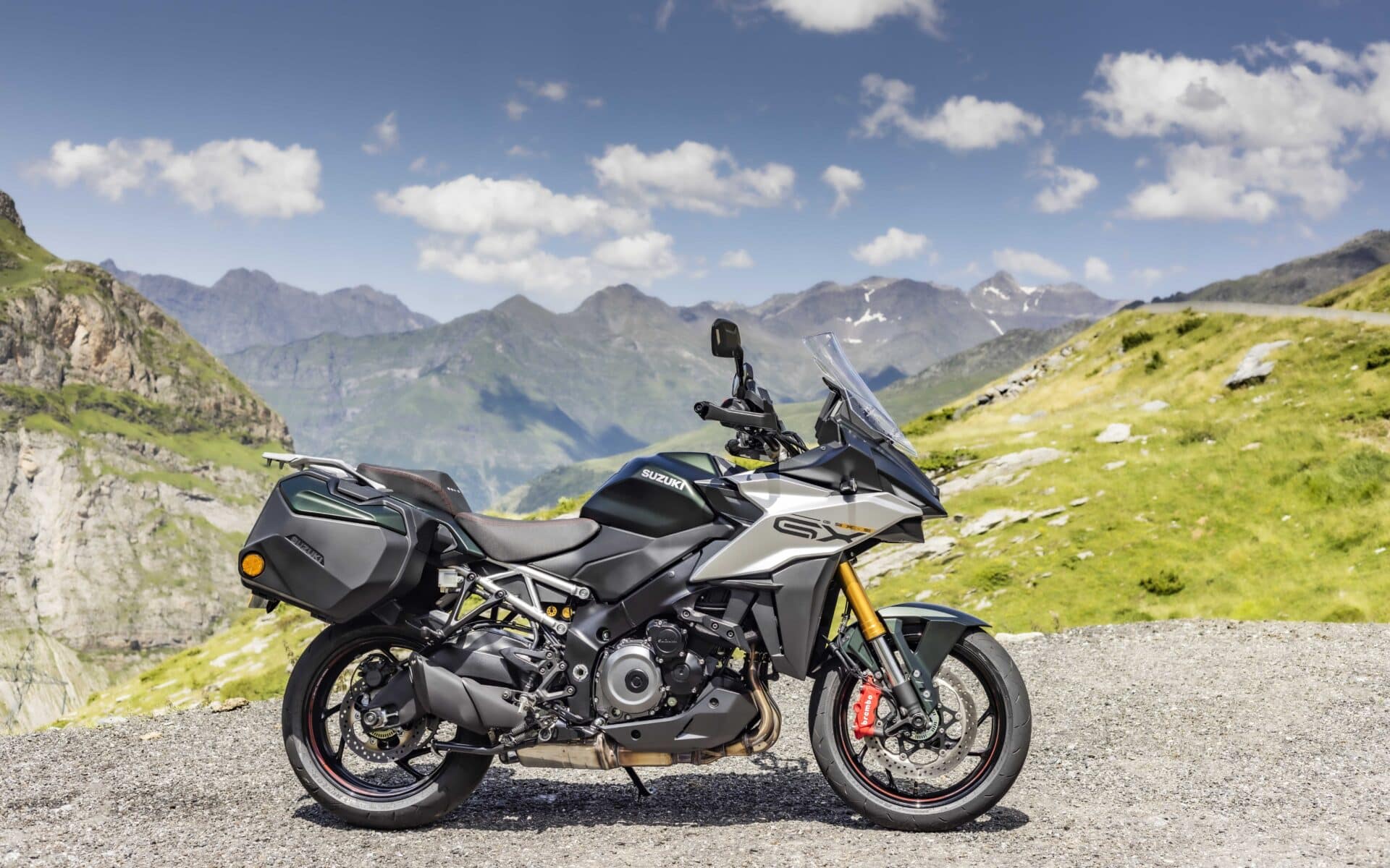 Suzuki GSX-S1000GX – premiera jednośladu-crossovera do komfortowej i szybkiej turystyki [DANE TECHNICZNE, OPIS, CENA, GALERIA ZDJĘĆ]