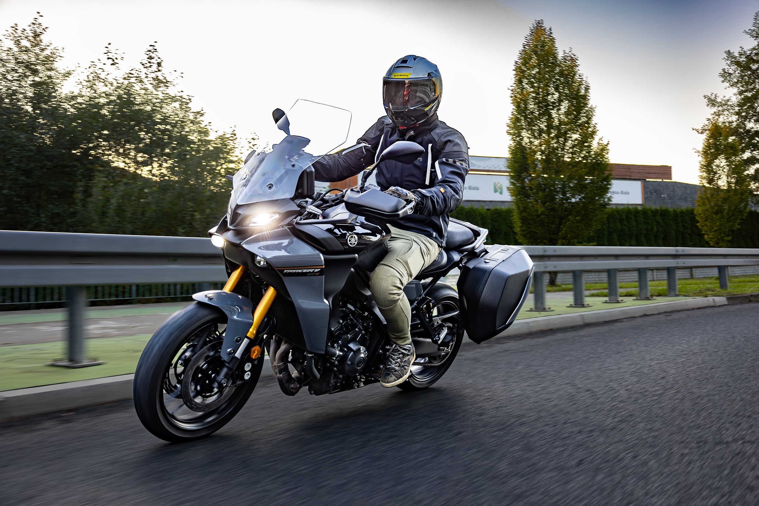 Yamaha Tracer 9 GT+: Wciąż imponuje. Teraz także wyposażeniem [cena, wideo, zdjęcia, dane techniczne]