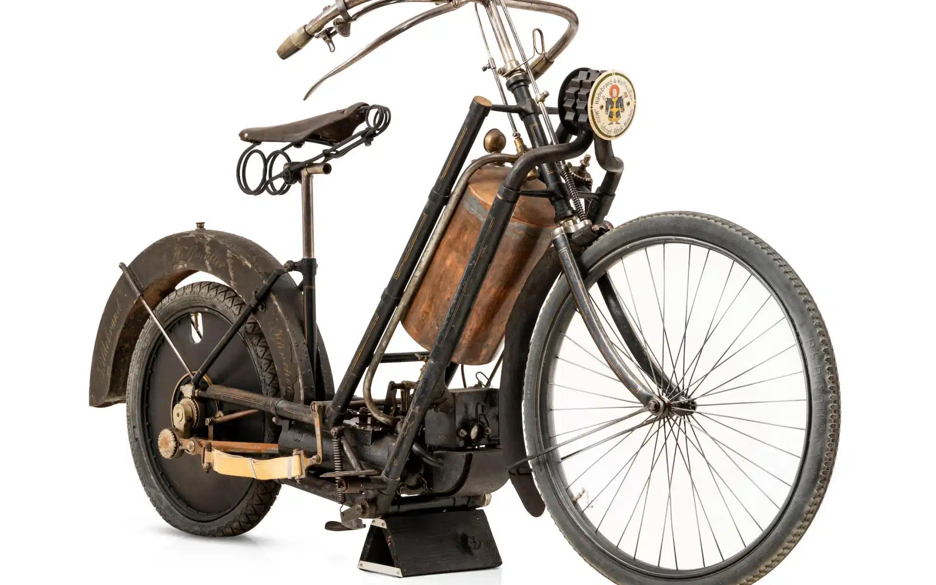 Hildebrand & Wolfmüller – pierwszy seryjnie produkowany motocykl na świecie z 1894 roku [OPIS, HISTORIA, DANE TECHNICZNE, GALERIA ZDJĘĆ]
