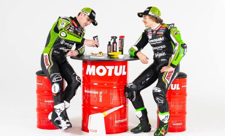 Motul łączy siły z zespołem wyścigowym Kawasaki w WorldSBK!