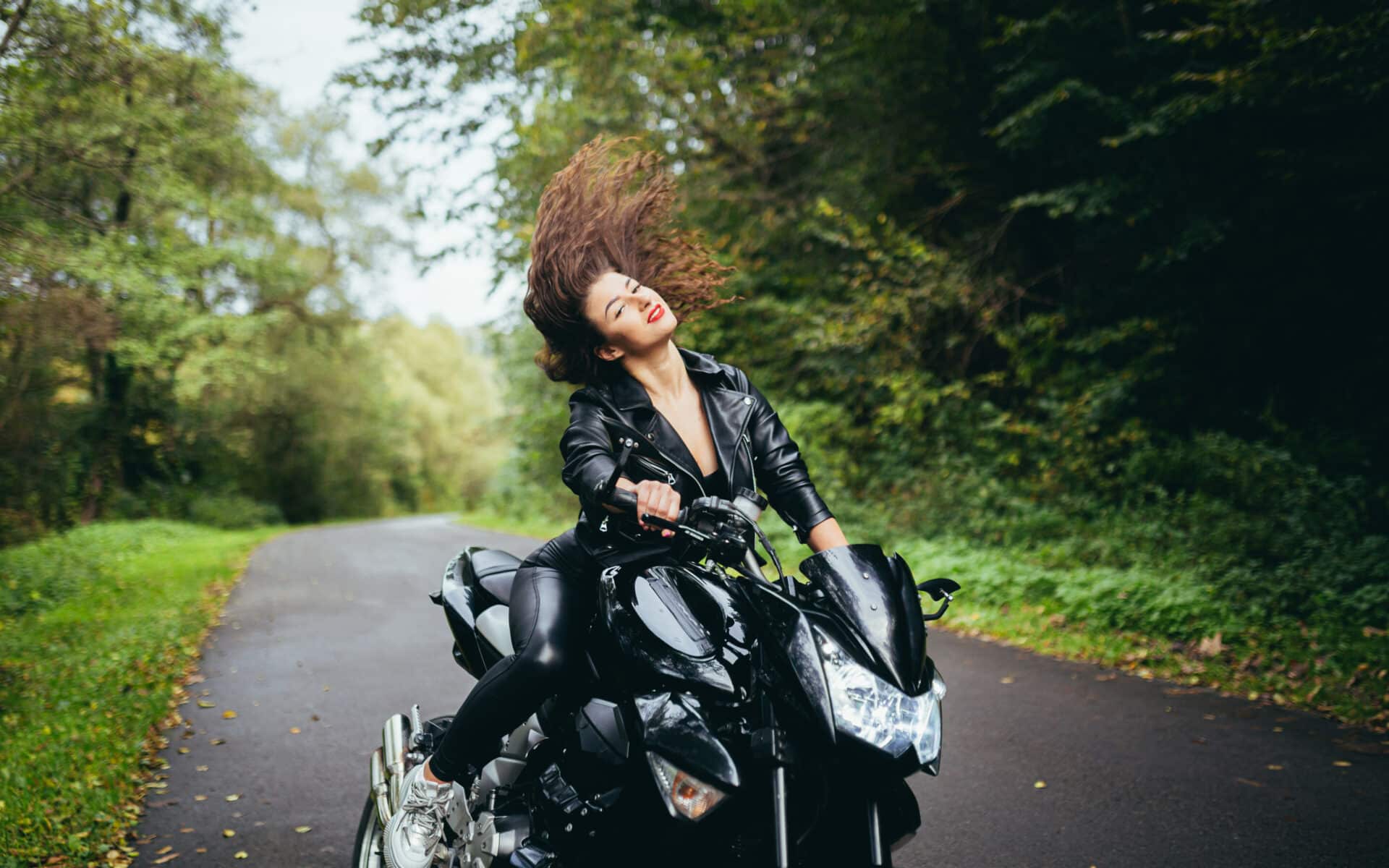 Polacy coraz chętniej kupują motocykle. Zdziwisz się kto sprzedaje najwięcej