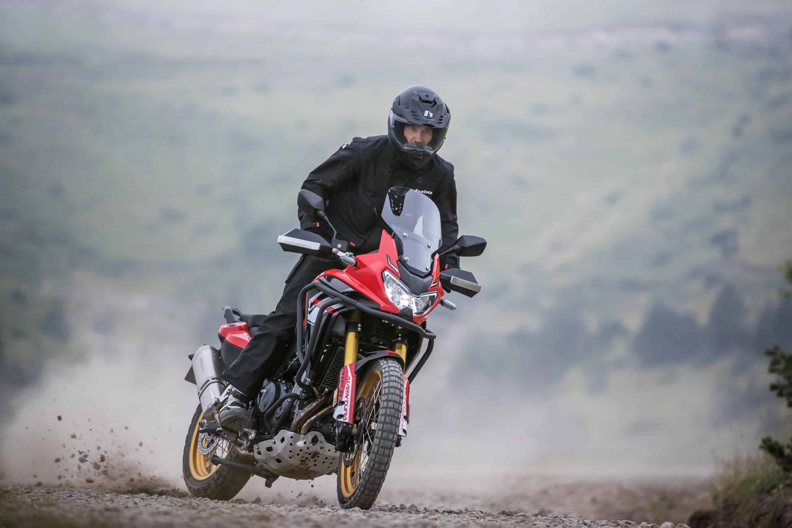 Ponad 1000 km na jednym tankowaniu? Na tym motocyklu to możliwe!