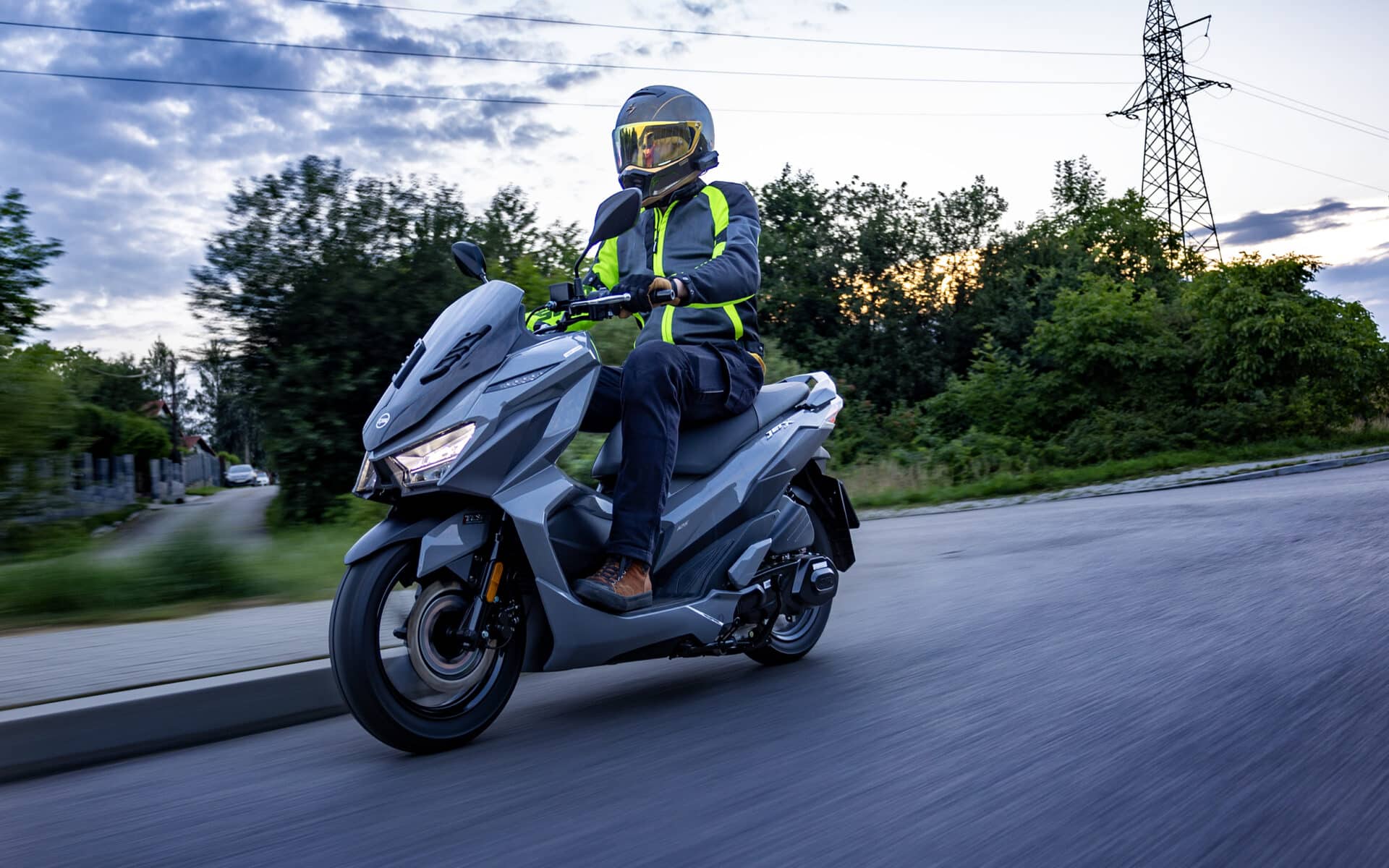 SYM JET X 125 2024: Skuter zwyczajny, choć niezwyczajny