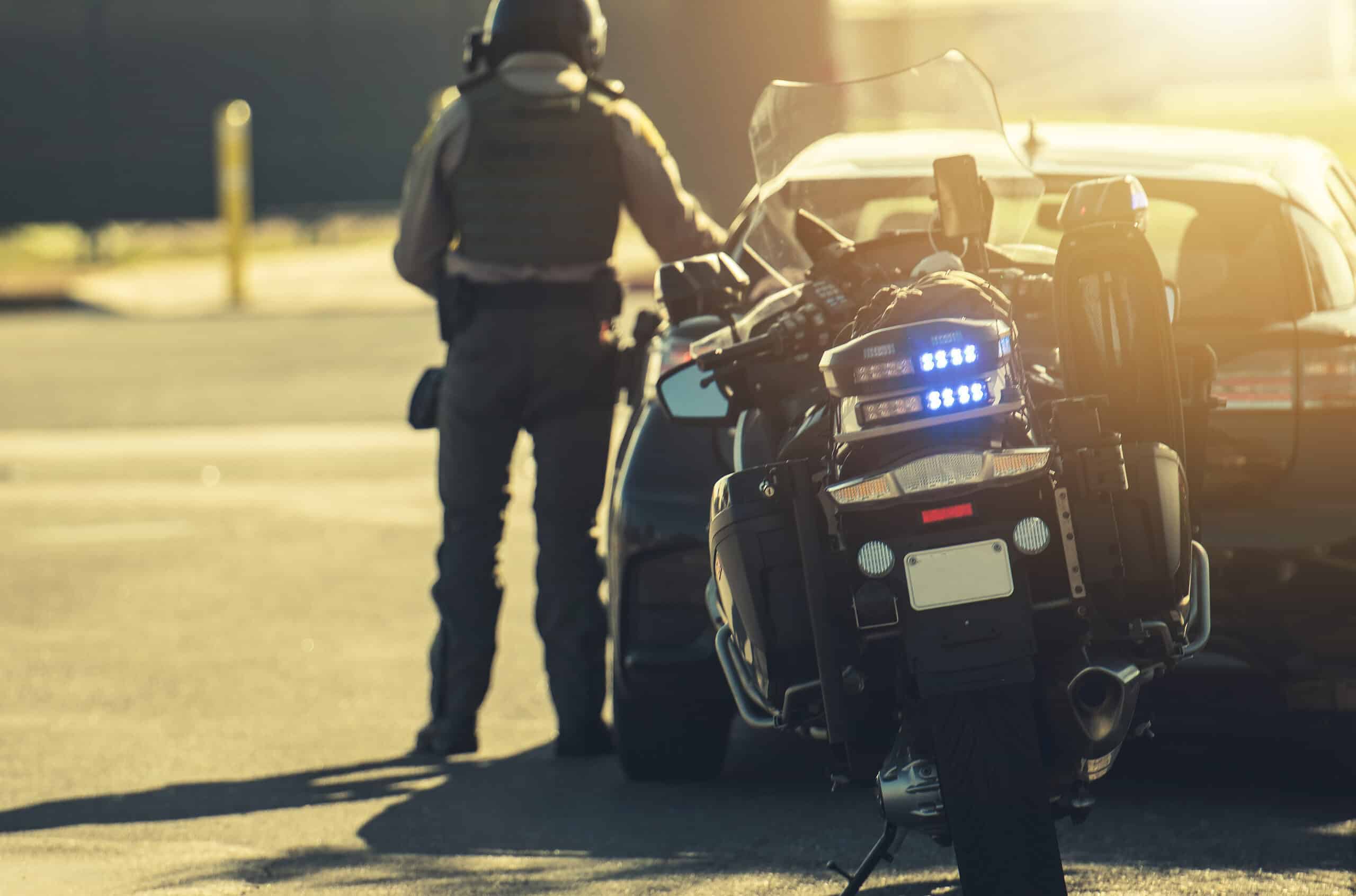 Młody kierowca motocykla dwa dni z rzędu zatrzymany przez policję – 39 punktów karnych na koncie