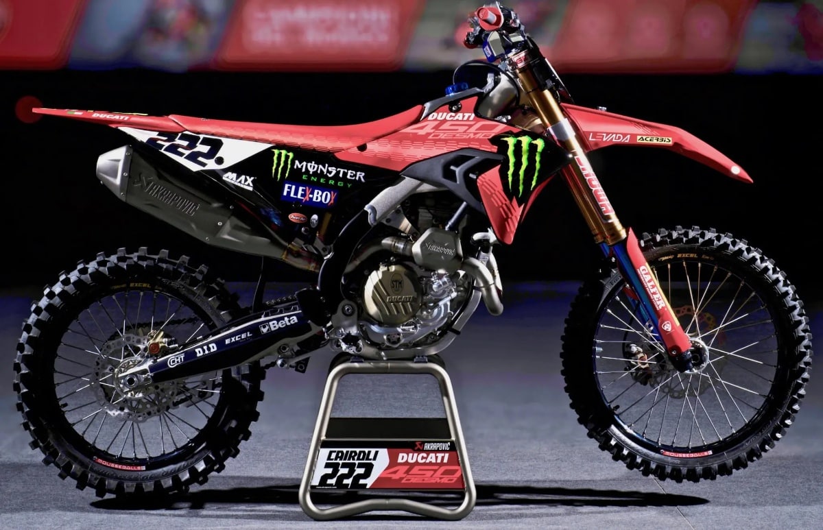 Premiera Ducati Desmo 450MX coraz bliżej – na tej samej bazie ma powstać enduro z homologacją drogową