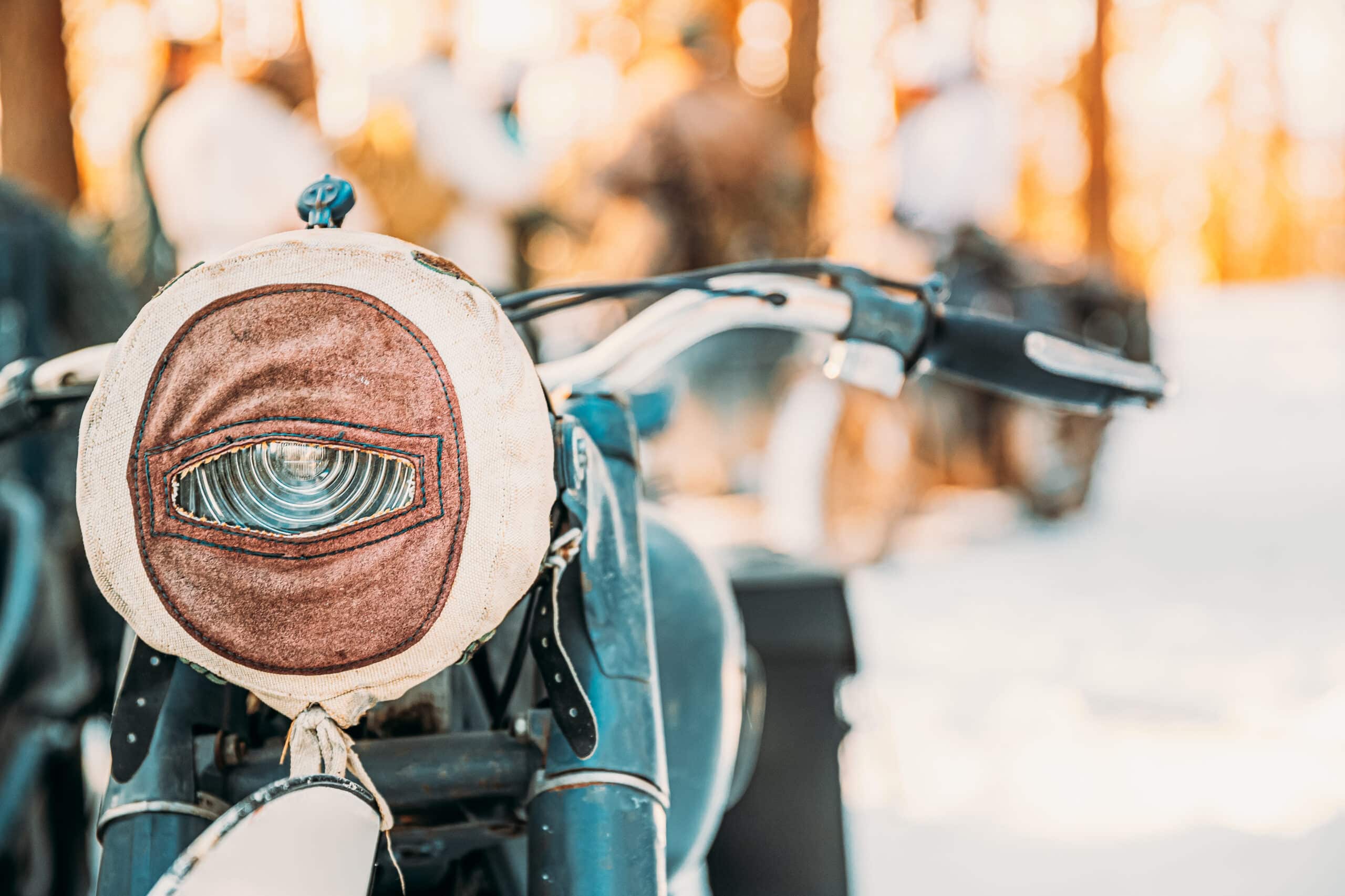 Stare kontra nowe motocykle. Czy tylko klasyki mają duszę?