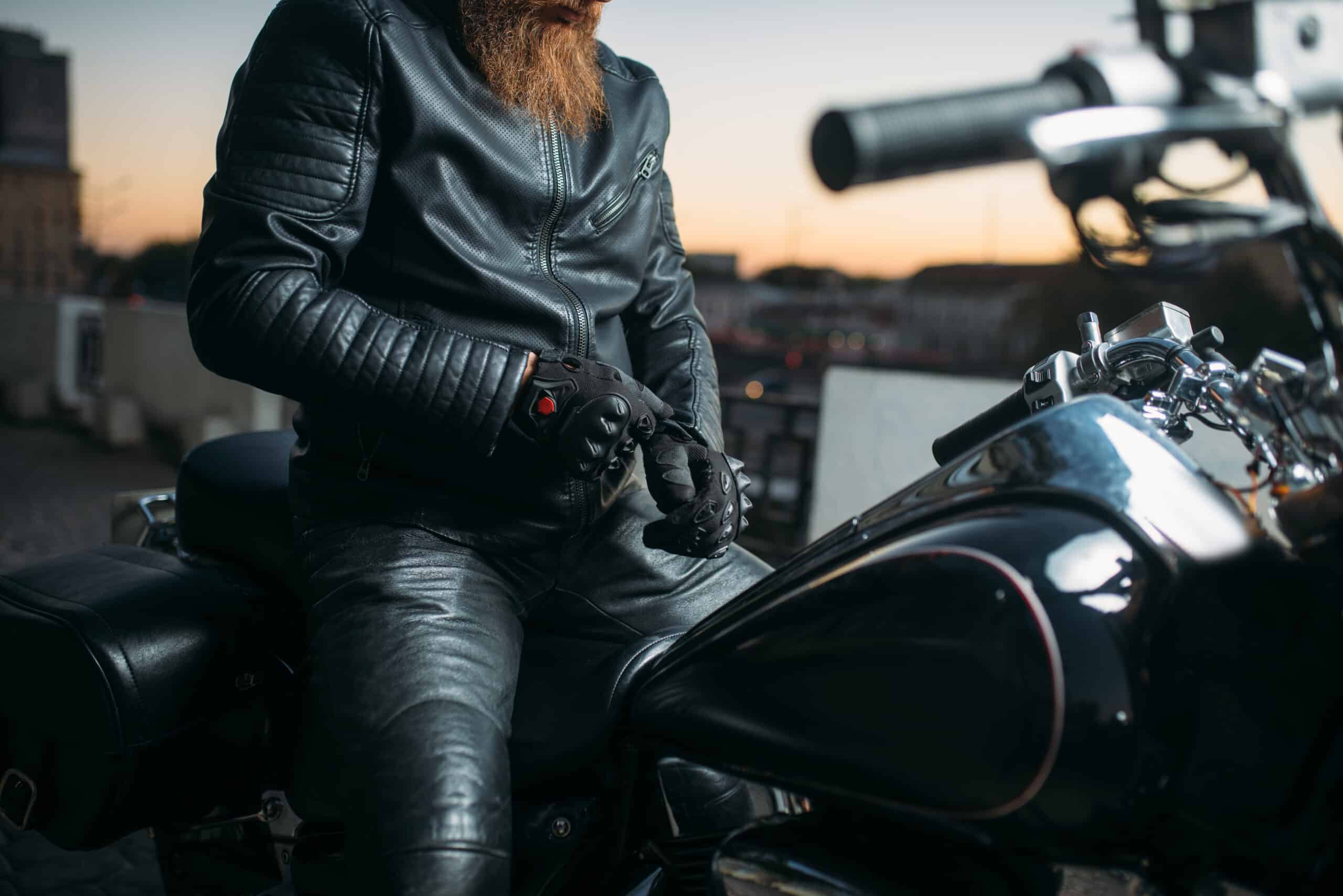 Tanie i dobre kurtki motocyklowe do 550 zł: przegląd i porady
