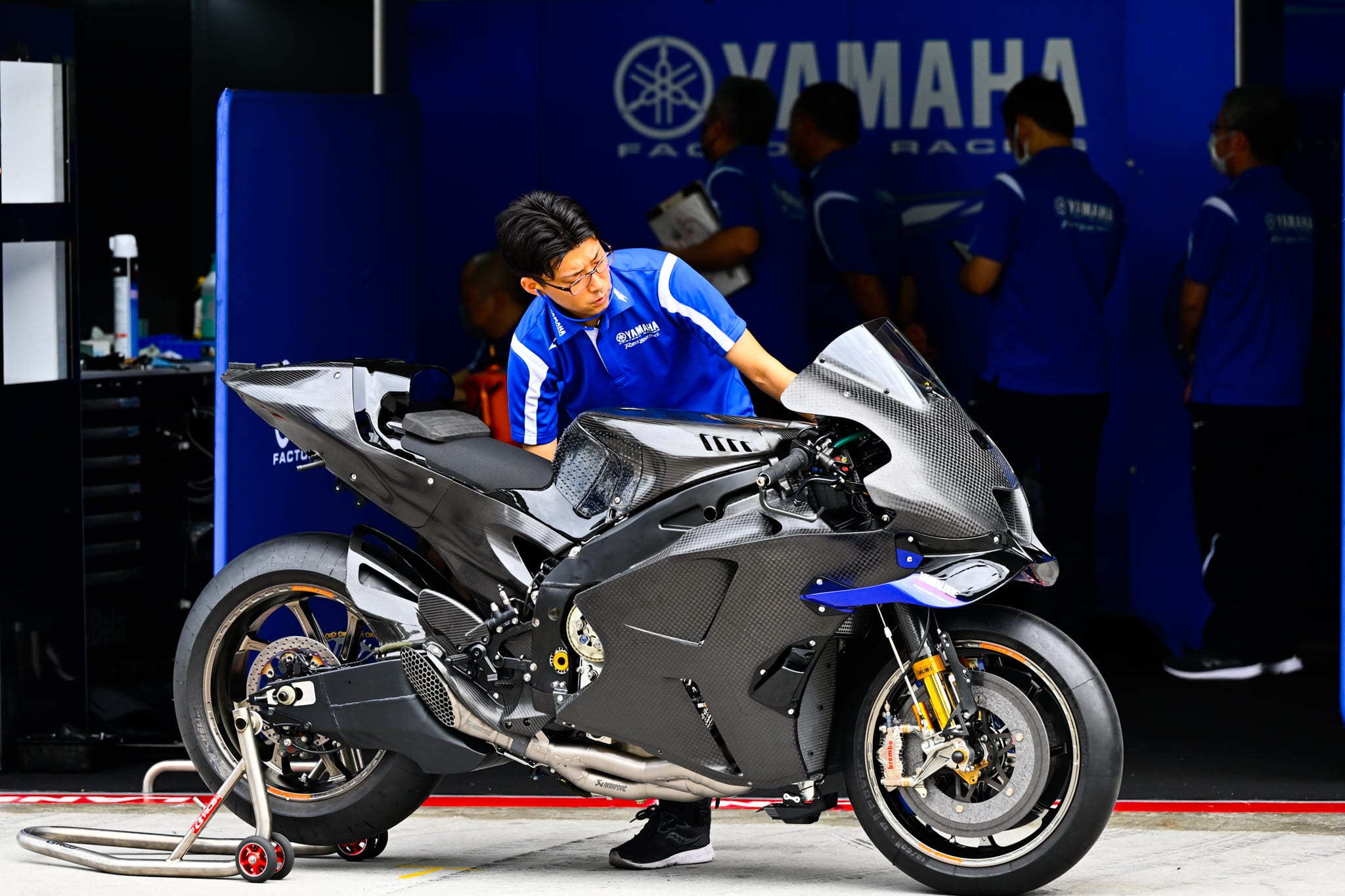 Wał korbowy typu crossplane przegrywa batalię – Yamaha pracuje nad jednostką V4