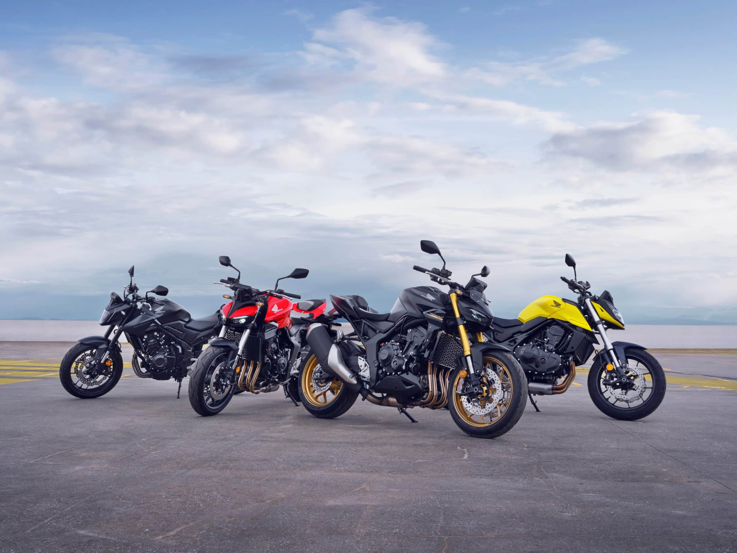 Flagowiec Hondy na rok 2025: nowy Hornet CB1000 wraz z wersją SP
