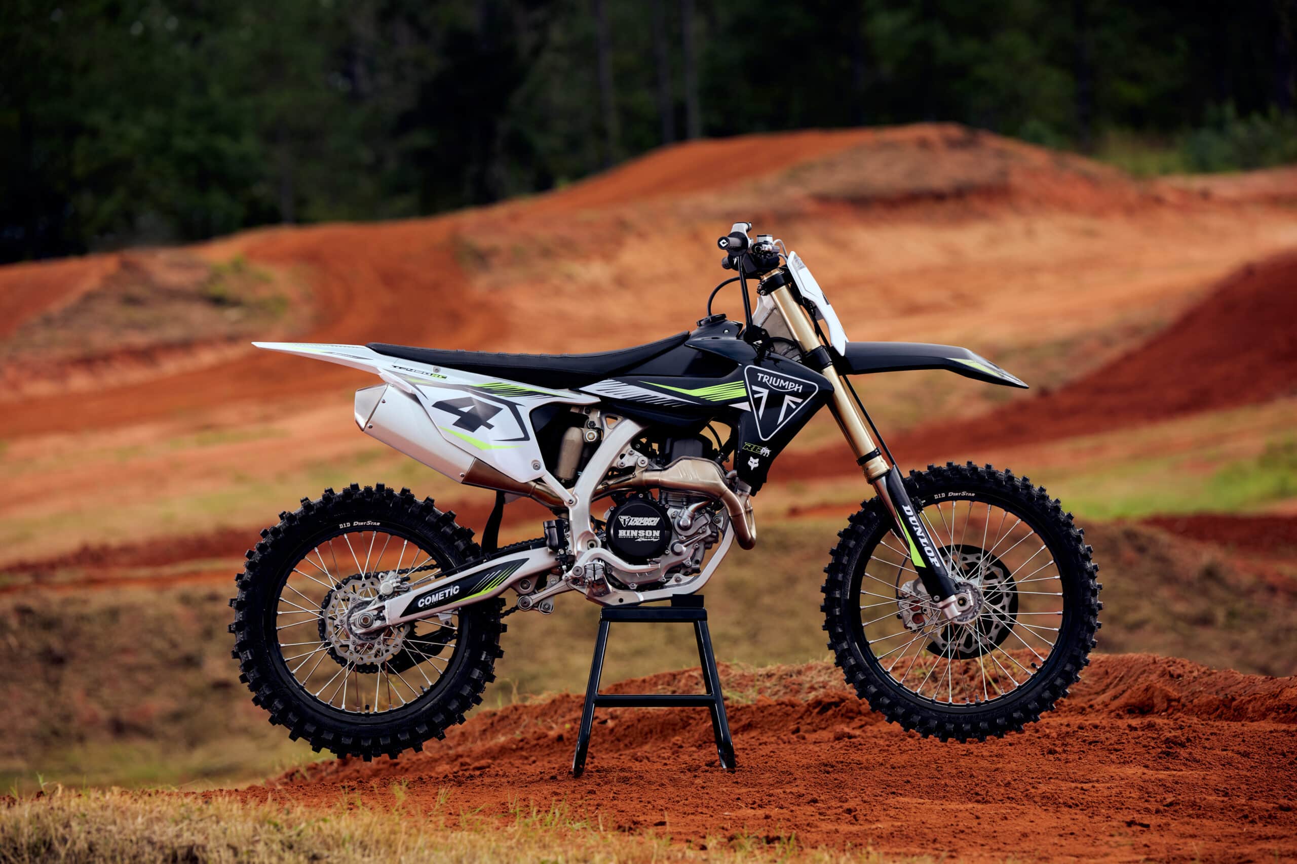 Pierwszy motocross 450 Triumpha: poznajcie TF 450-RC 2025!