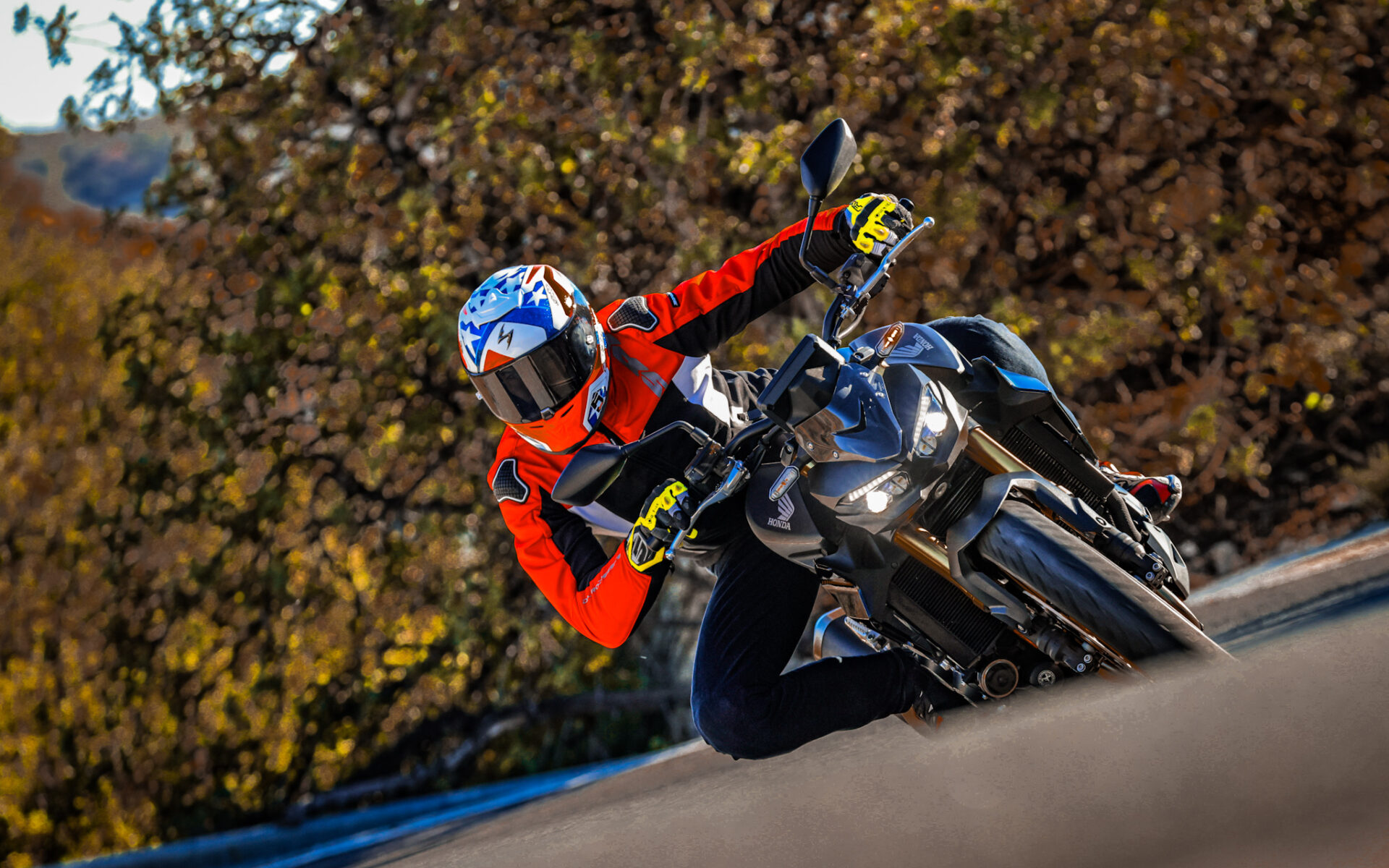 Honda CB1000 Hornet (SP) – Już wiem w czym tkwi sekret tego motocykla [TEST, DANE TECHNICZNE, OPINIA, WIDEO, GALERIA ZDJĘĆ]
