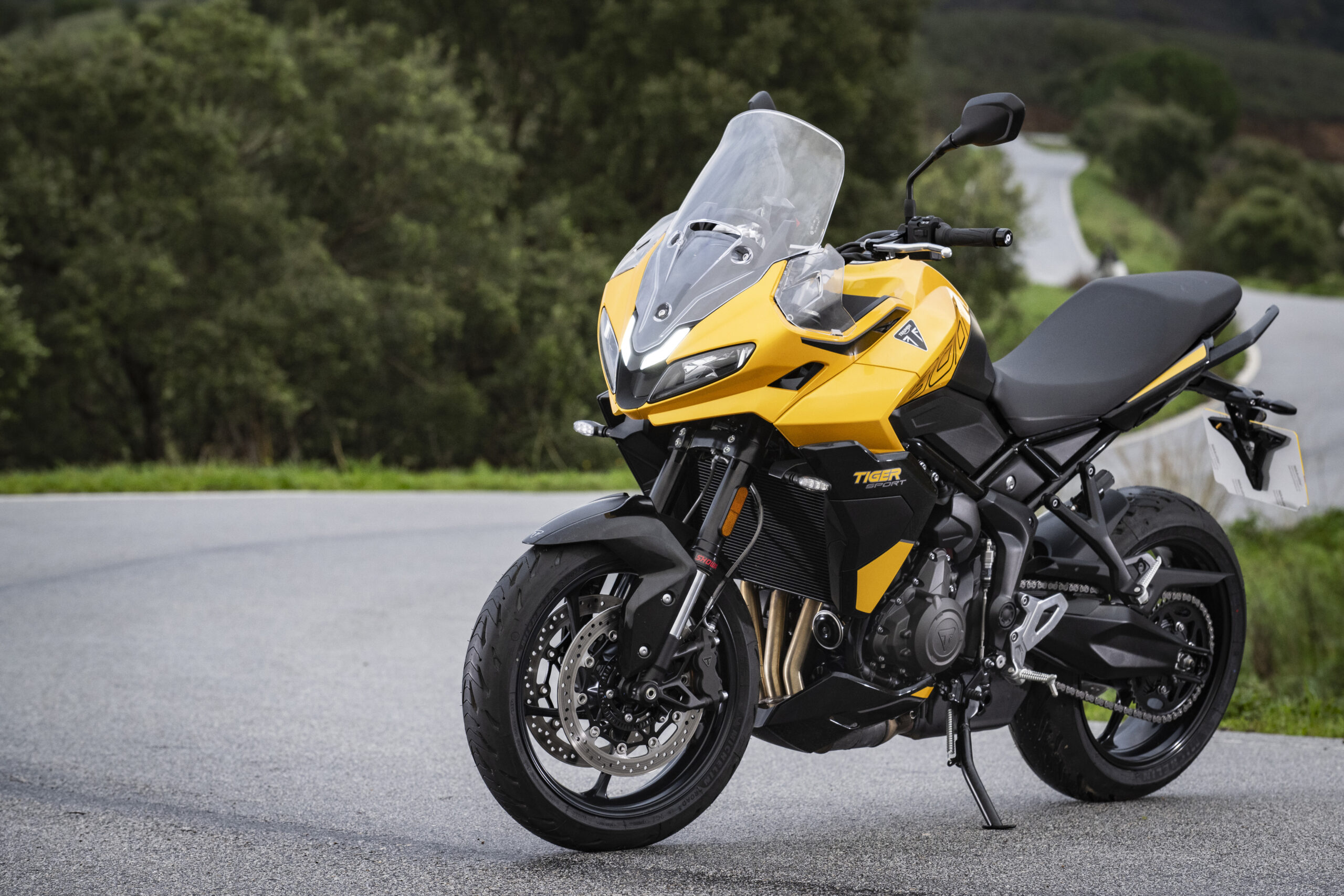 Uniwersalne motocykle na prawo jazdy kat. A – 8 ciekawych propozycji