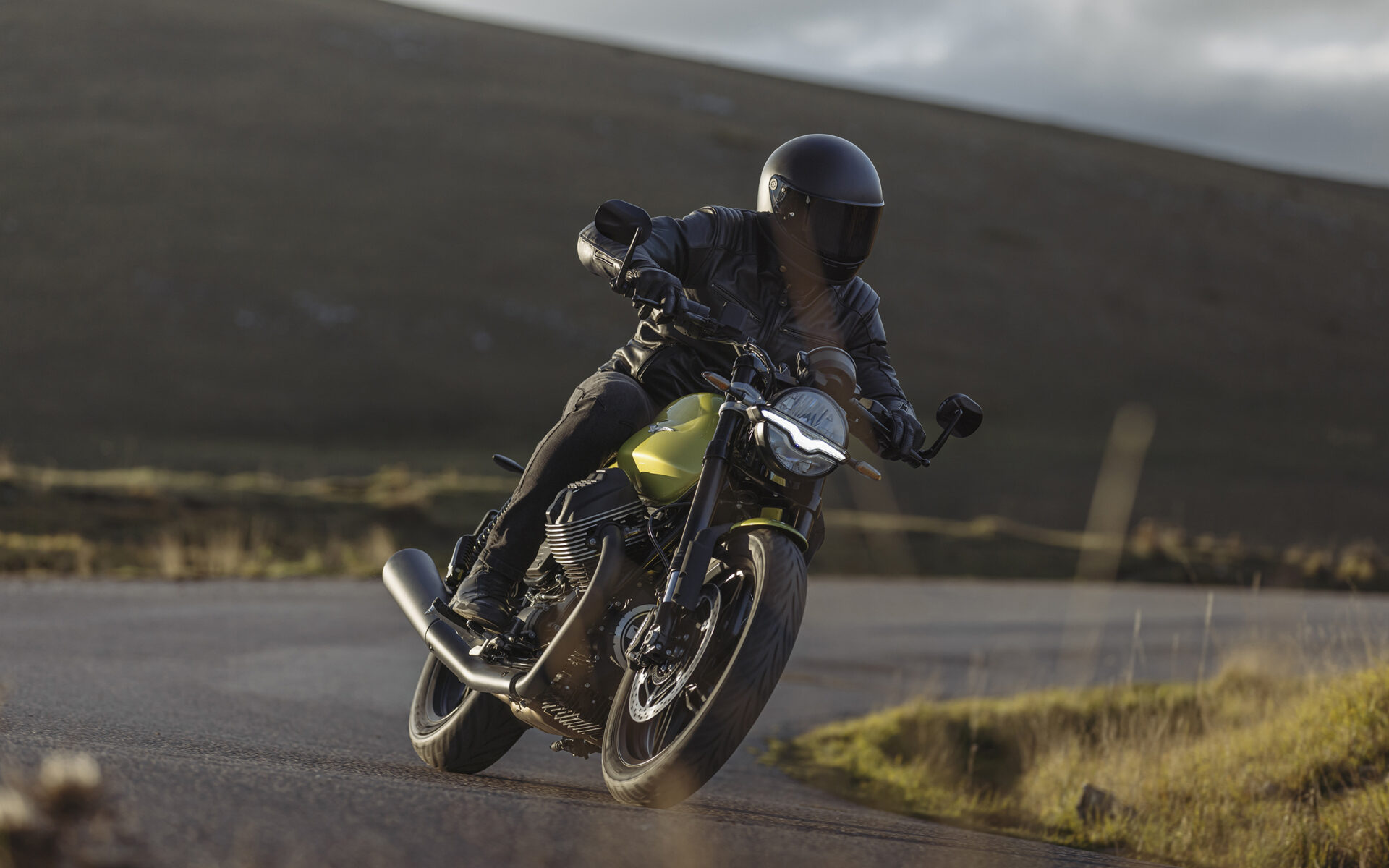 Moto Guzzi V7 Sport – przedsprzedaż ruszyła!