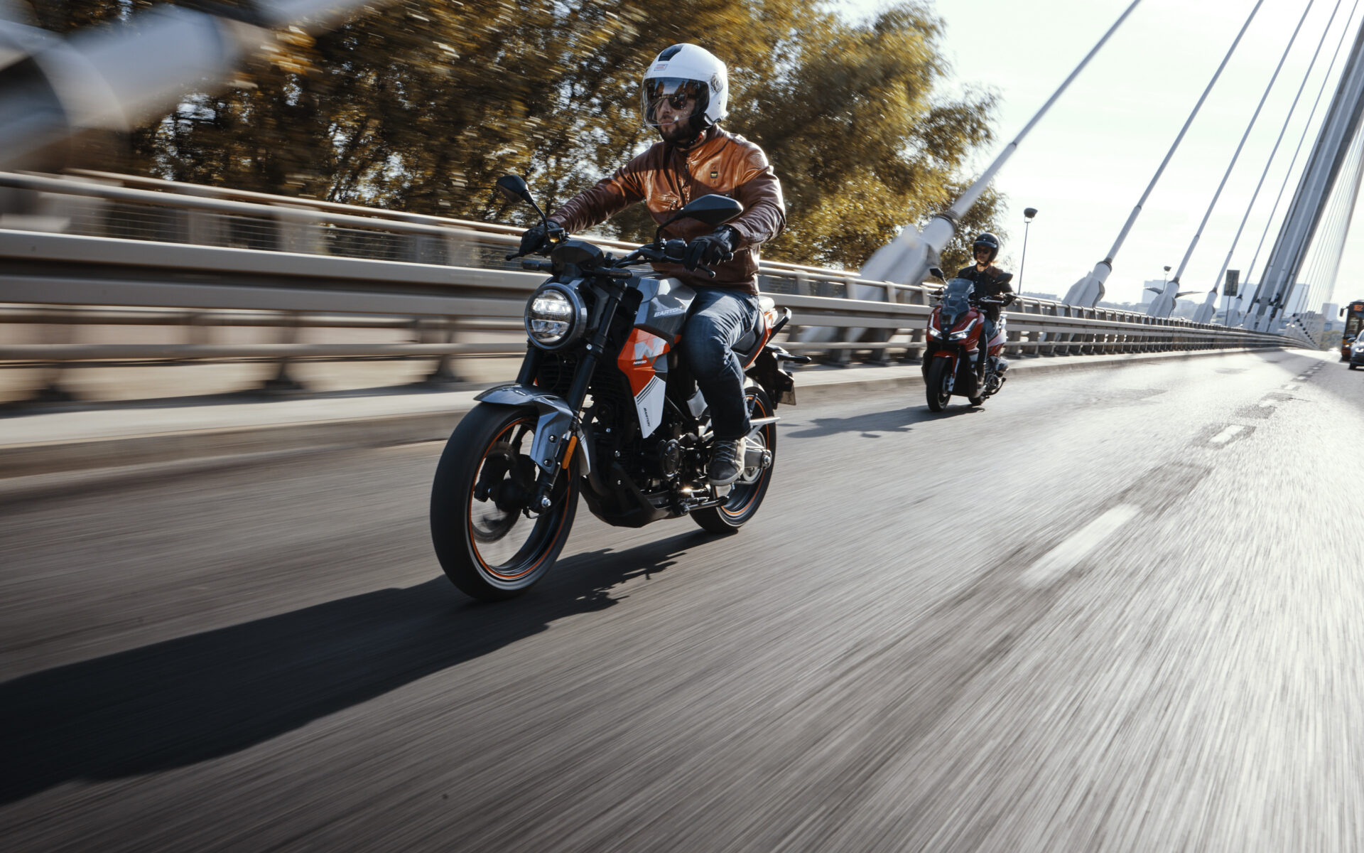 Barton Motors: kup skuter lub motocykl 125 i zgarnij pakiet startowy o wartości 700 zł!