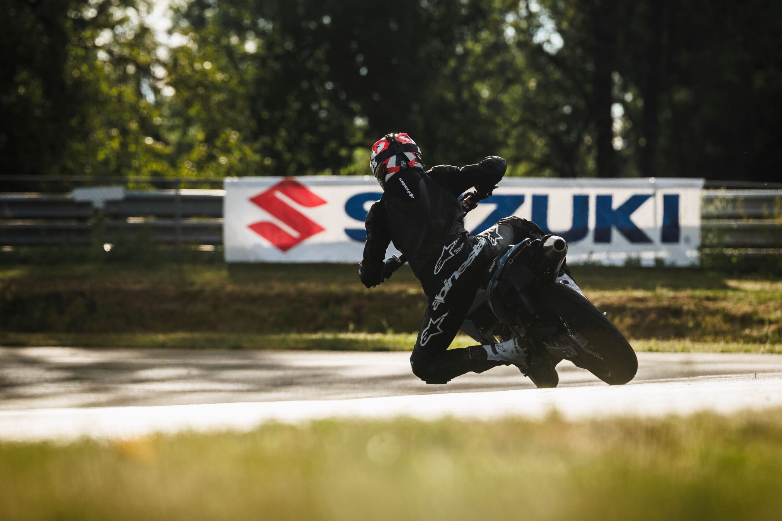 Suzuki Moto Szkoła 2025 – rusza 19-sty sezon szkoleń!