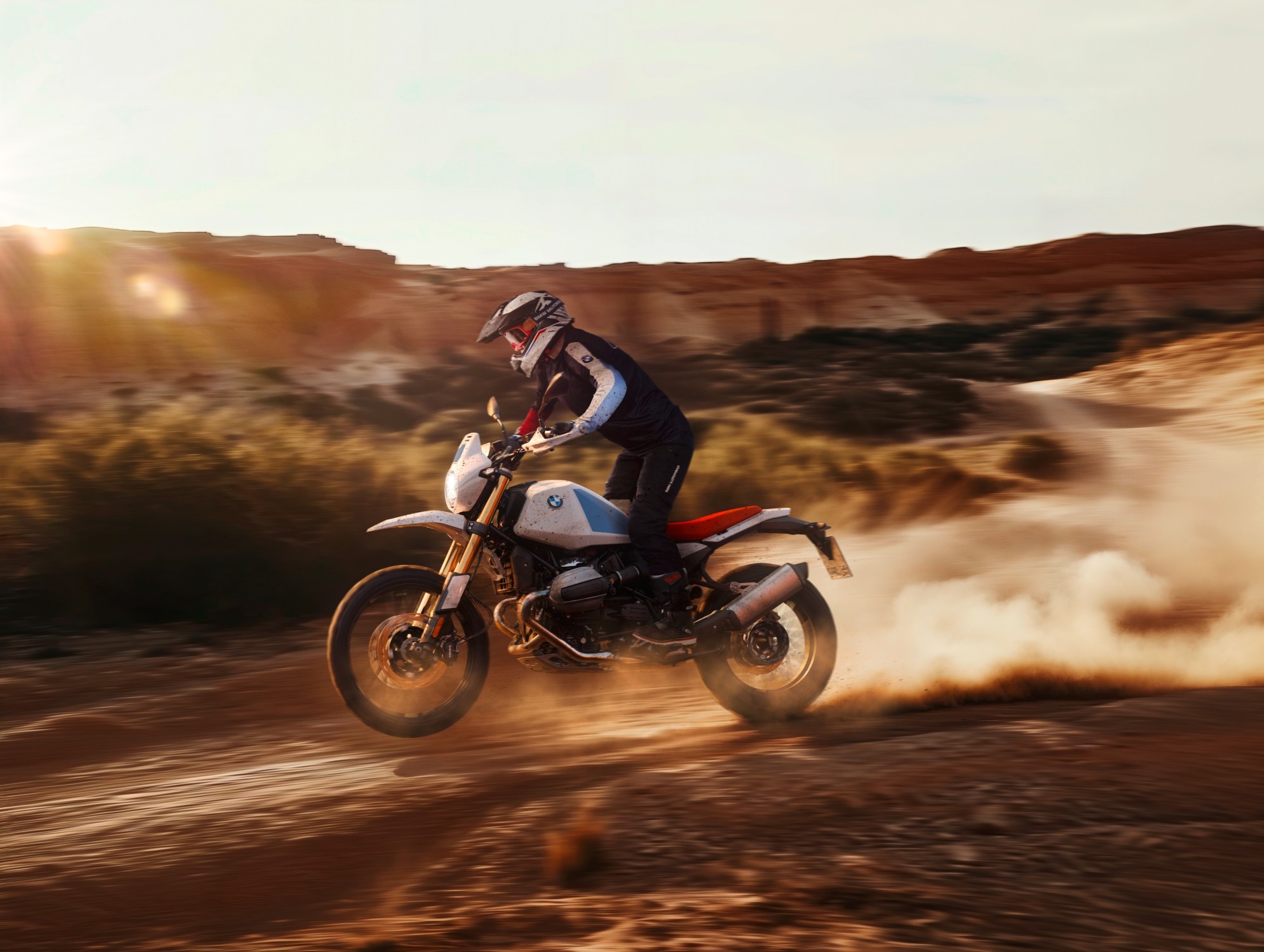 BMW R 12 G/S – klasyczne enduro z kultowym DNA [OPIS, DANE TECHNICZNE, GALERIA ZDJĘĆ]
