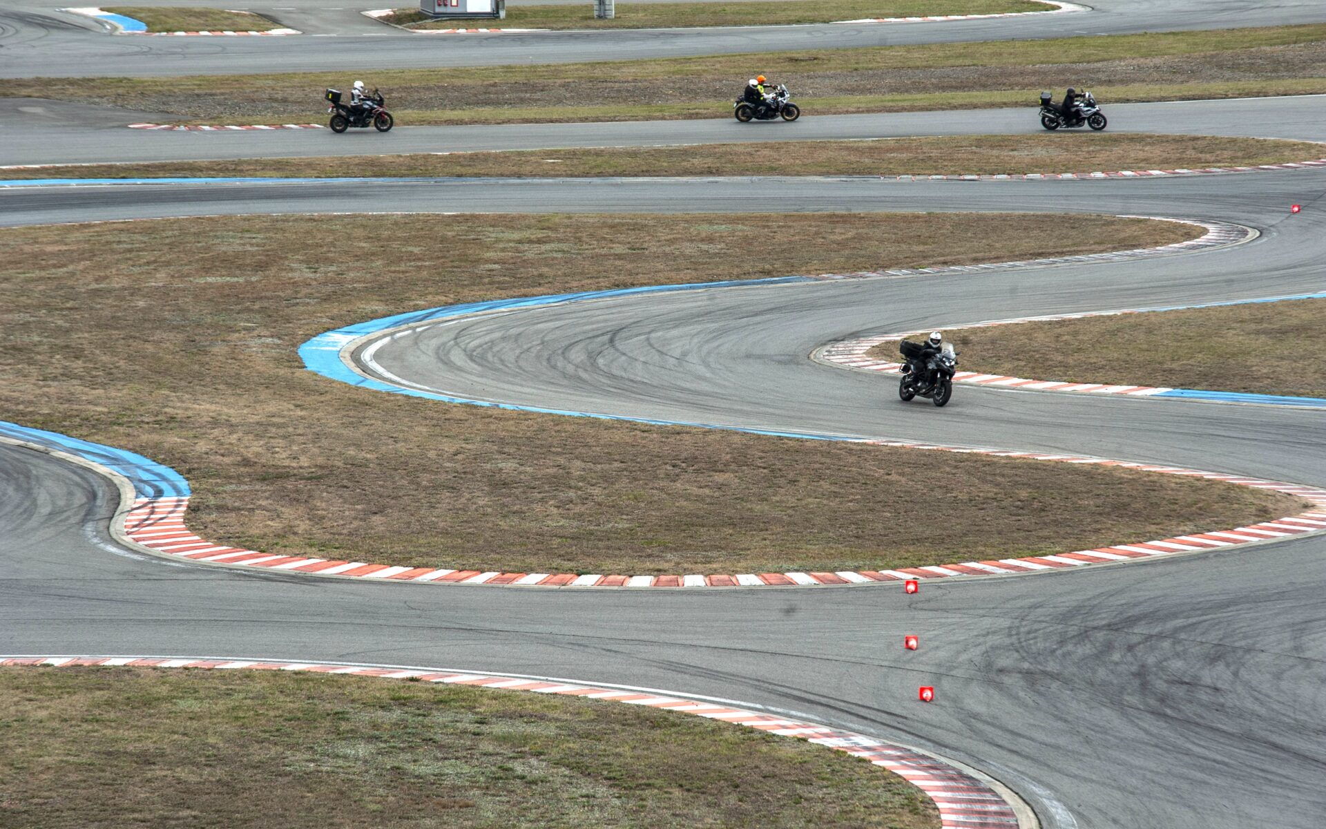 Kobiety na 6.biegu na Autodromie Jastrząb