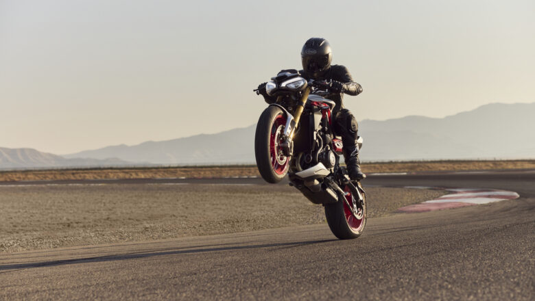 CBSでございます。 2NT91-7 | Przełącznik (Wł.)-wył.-(wł.) średnica wycięcia 12.4mm