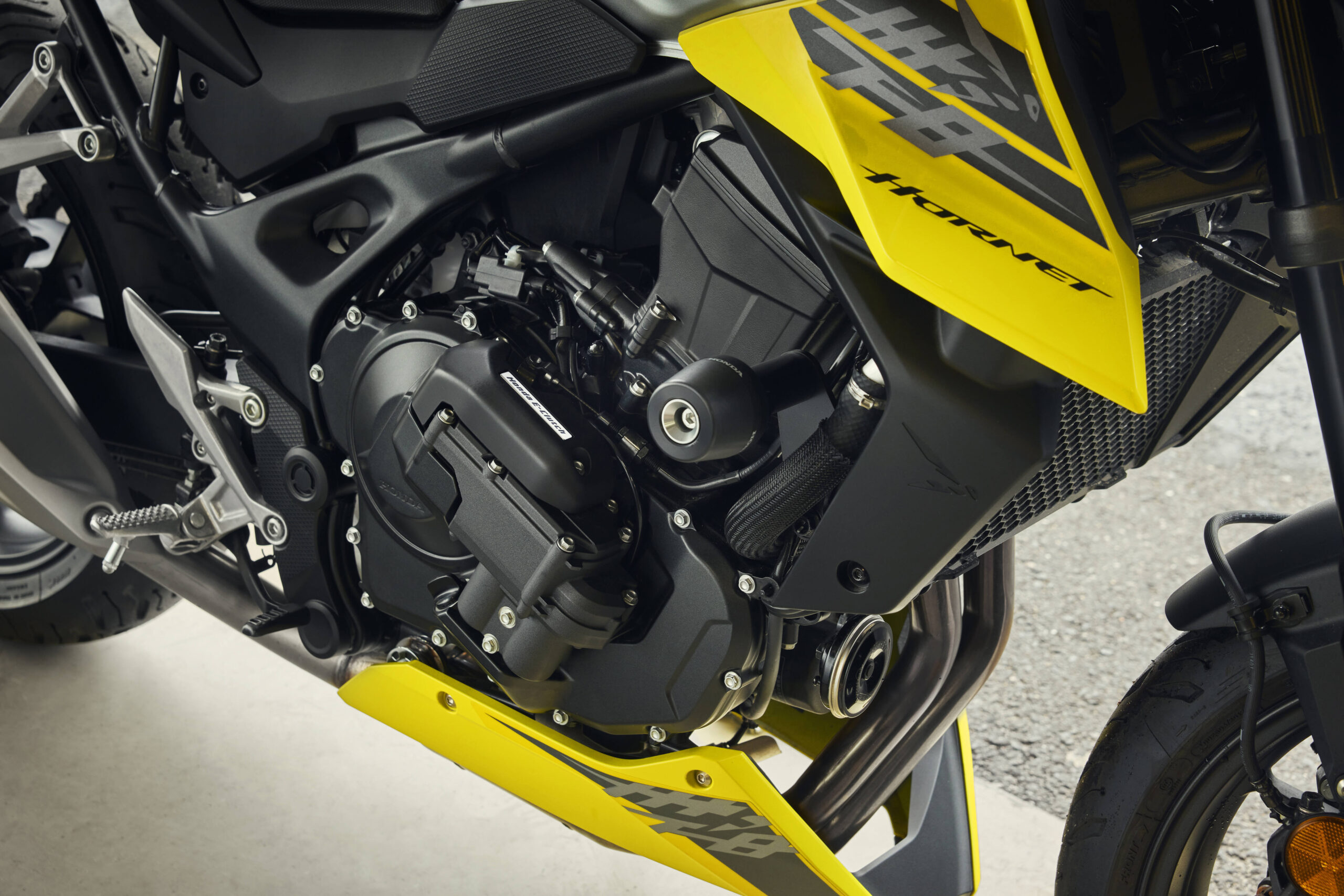 Honda E-Clutch. Tak działa nowy system w motocyklach, który „zastępuje” sprzęgło