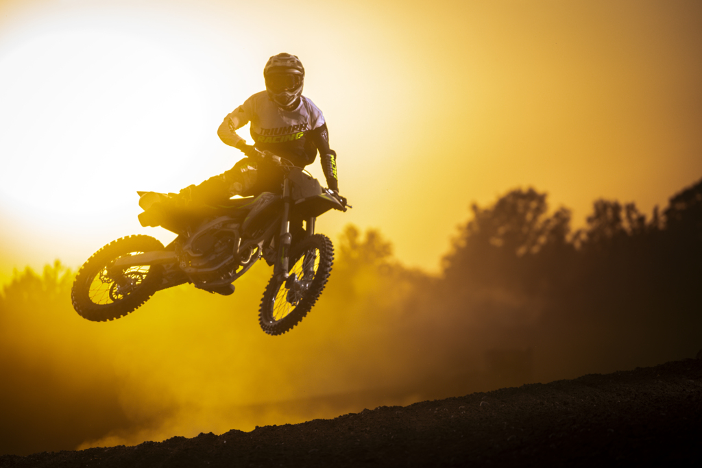 Triumph prezentuje zmiany w TF 250-X na 2027 rok. To model, który wygrał Mistrzostwa Świata