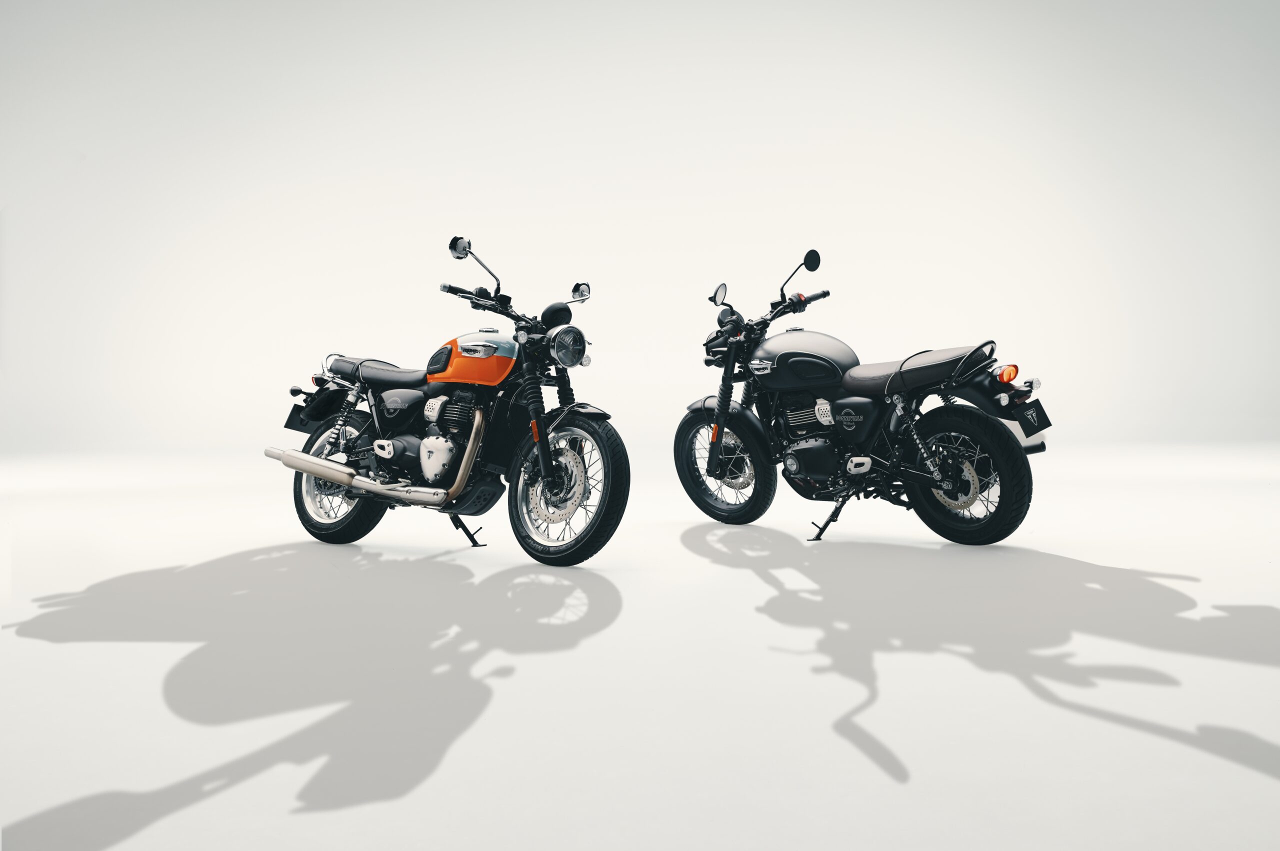 Nowy Triumph Bonneville ma tylko 400 cm3. Tego wyposażenia można się po nim nie spodziewać